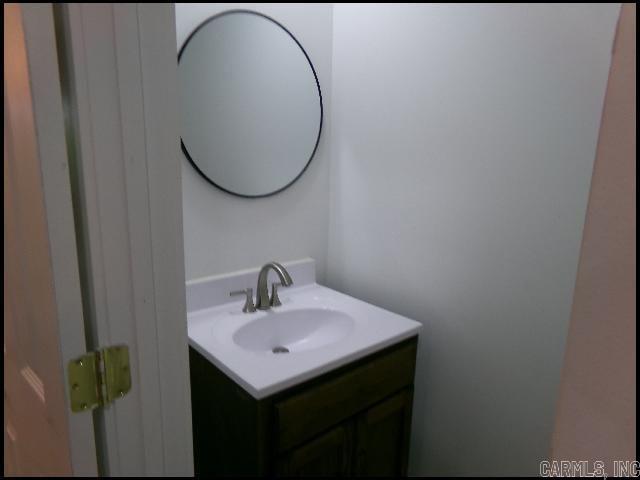 1912 Sanford Drive Unit 2 Property Photo 4