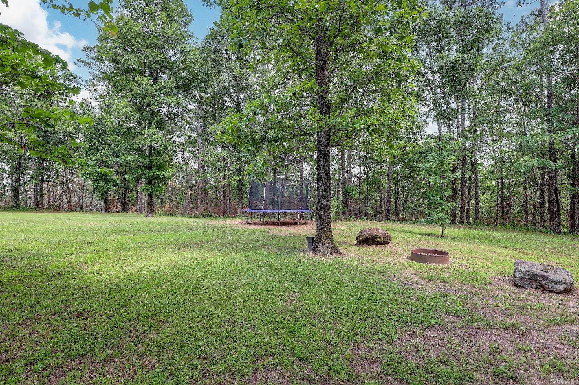 485 Elam Property Photo 5