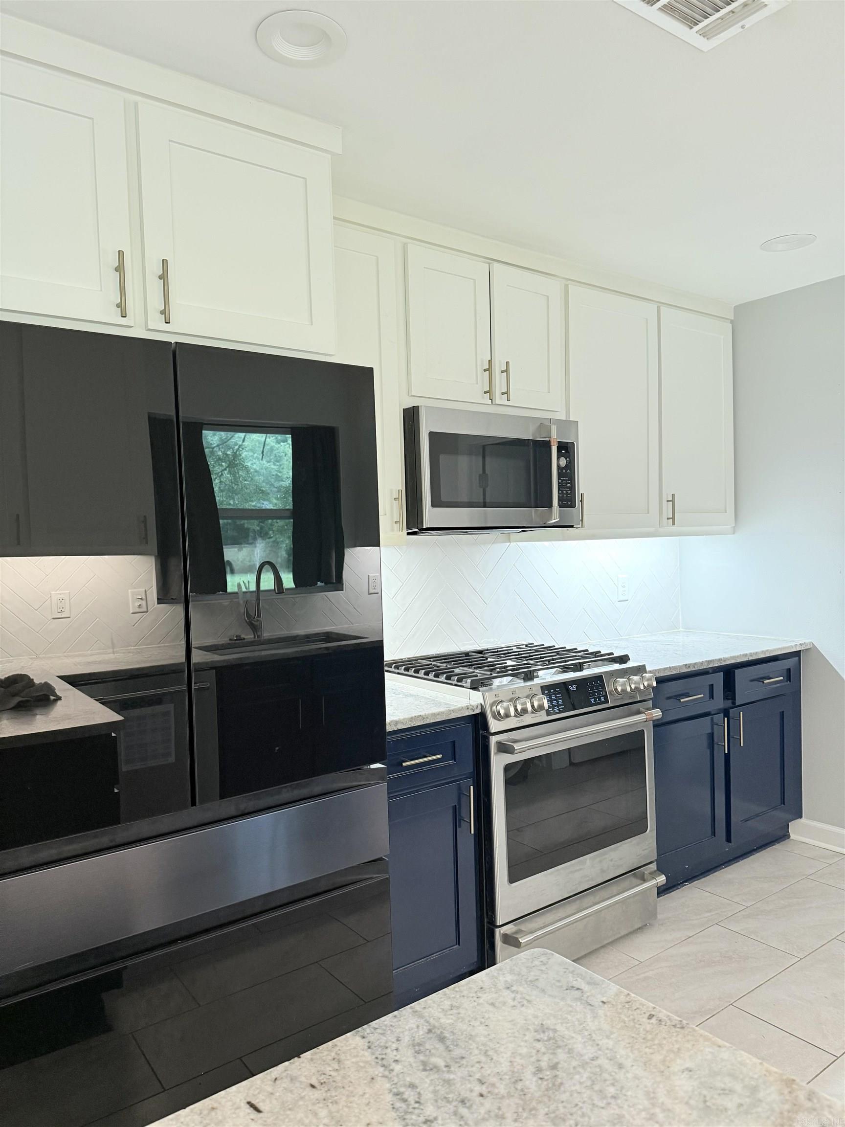 27 Pine Valley Road Property Photo 5