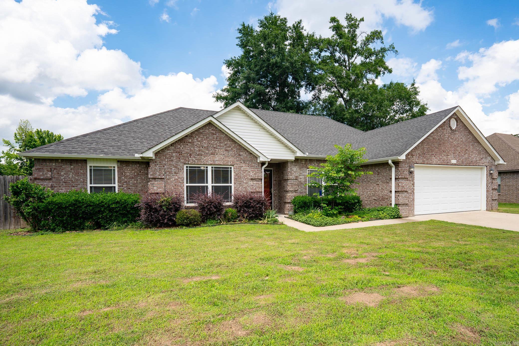 115 Earnhardt Circle Property Photo 2