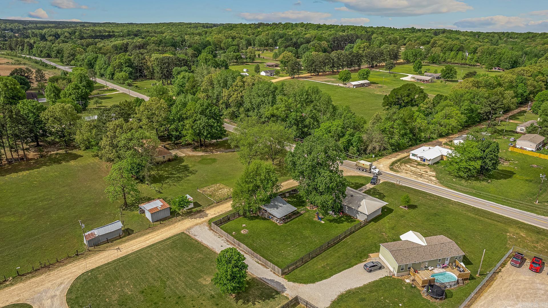 2583 Hwy 163 Property Photo 3