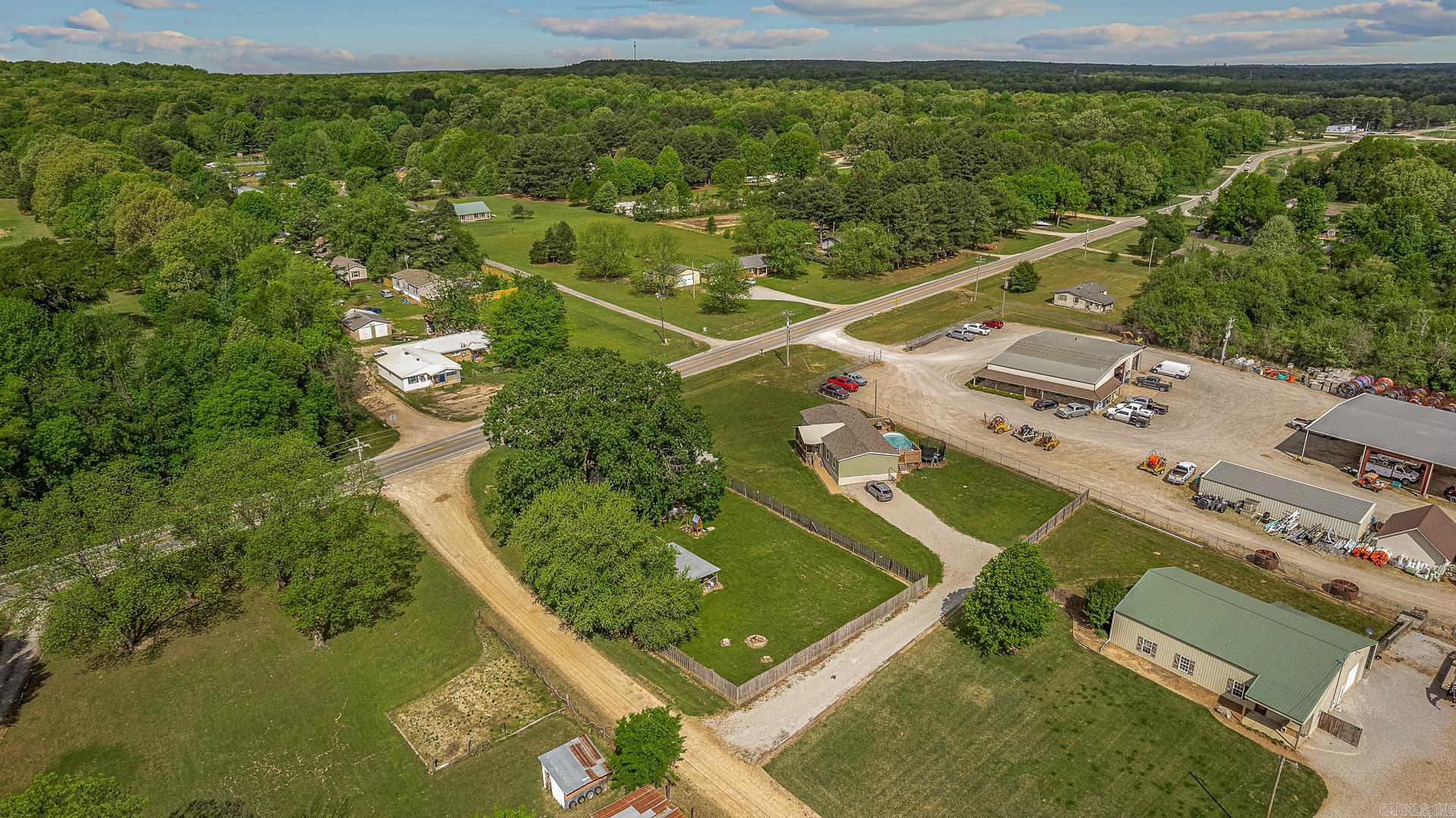 2583 Hwy 163 Property Photo 4