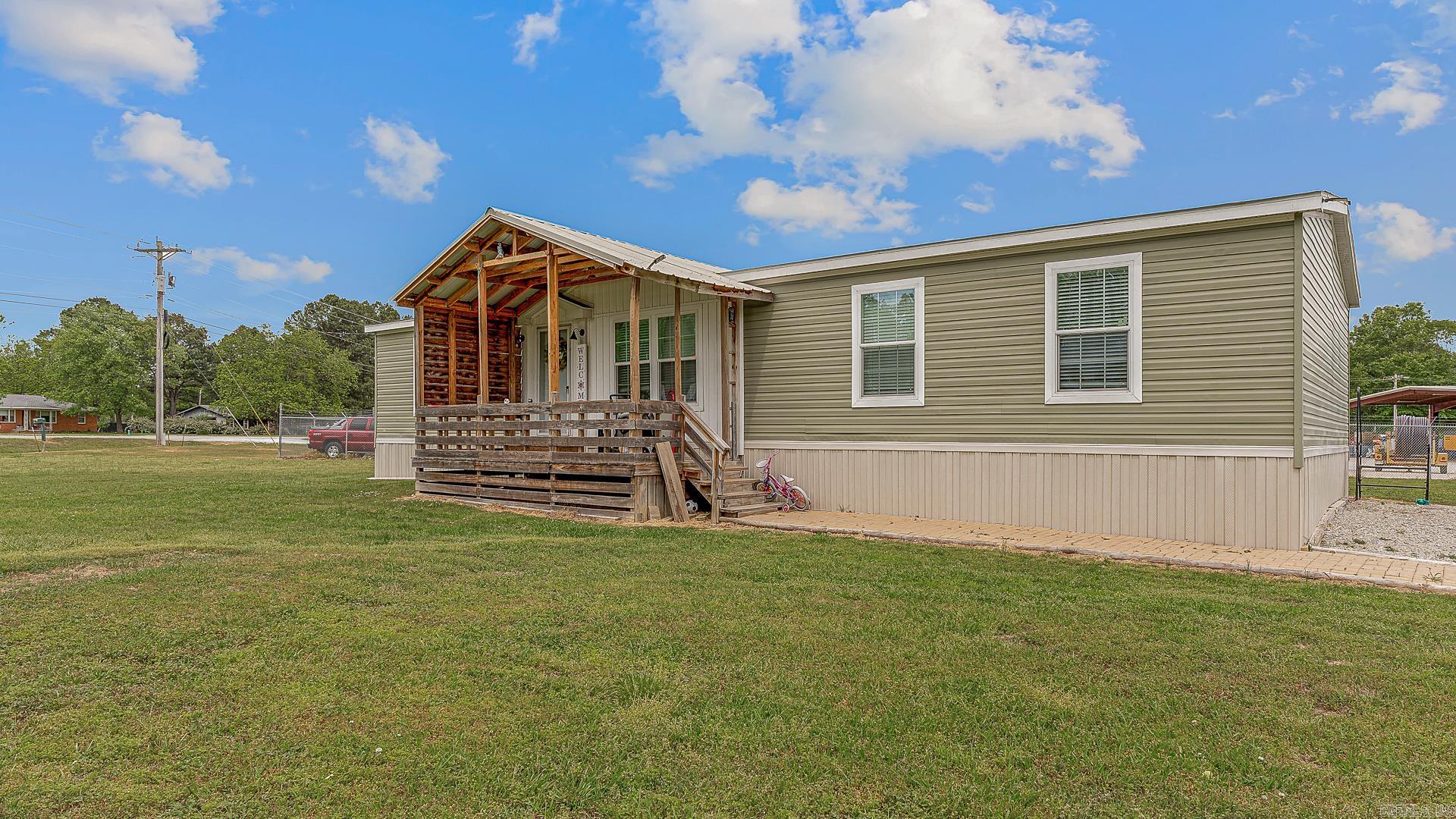 2583 Hwy 163 Property Photo 8