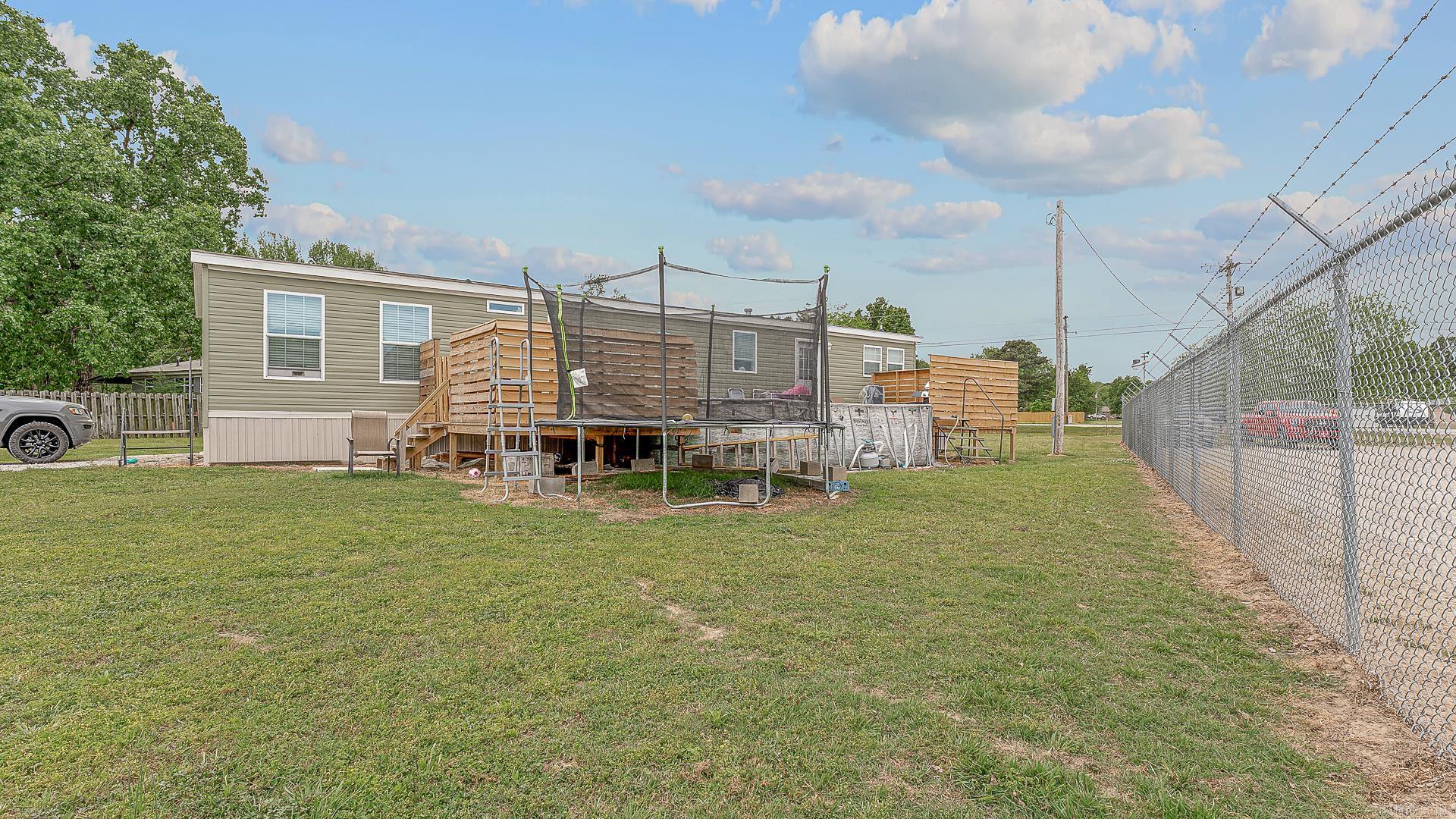 2583 Hwy 163 Property Photo 11