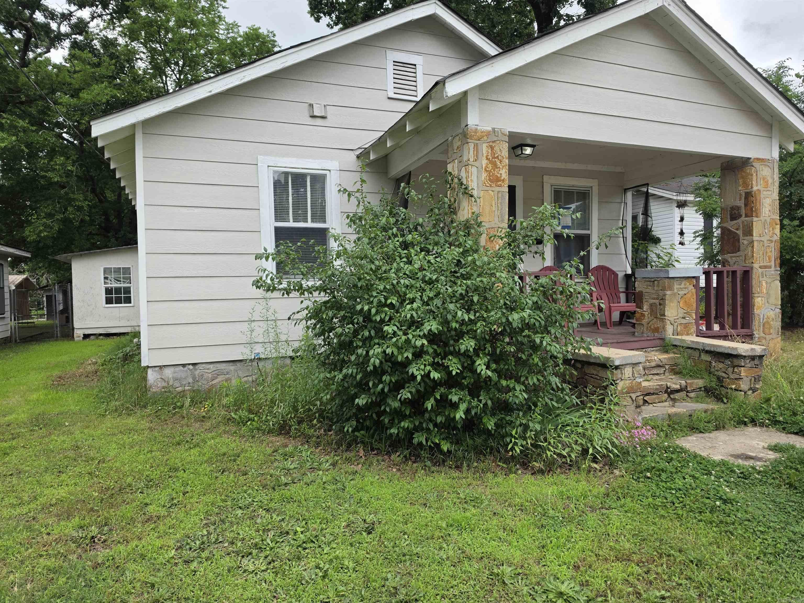 4619 Pike Ave Property Photo 1