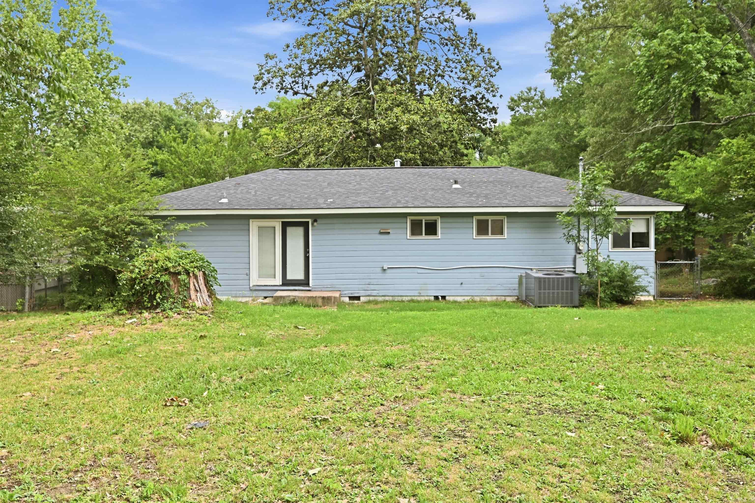 42 N Meadowcliff Drive Property Photo 5