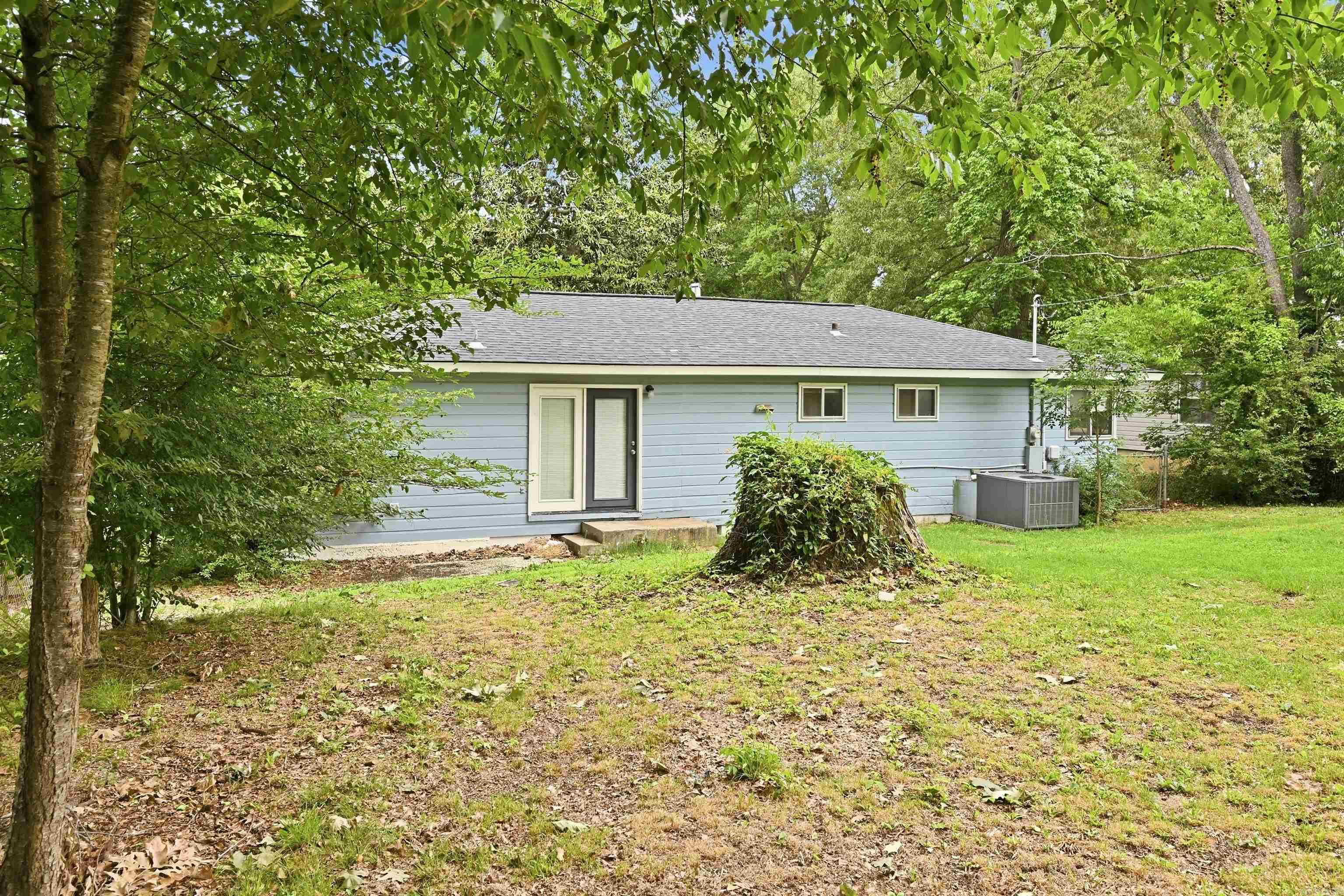 42 N Meadowcliff Drive Property Photo 6