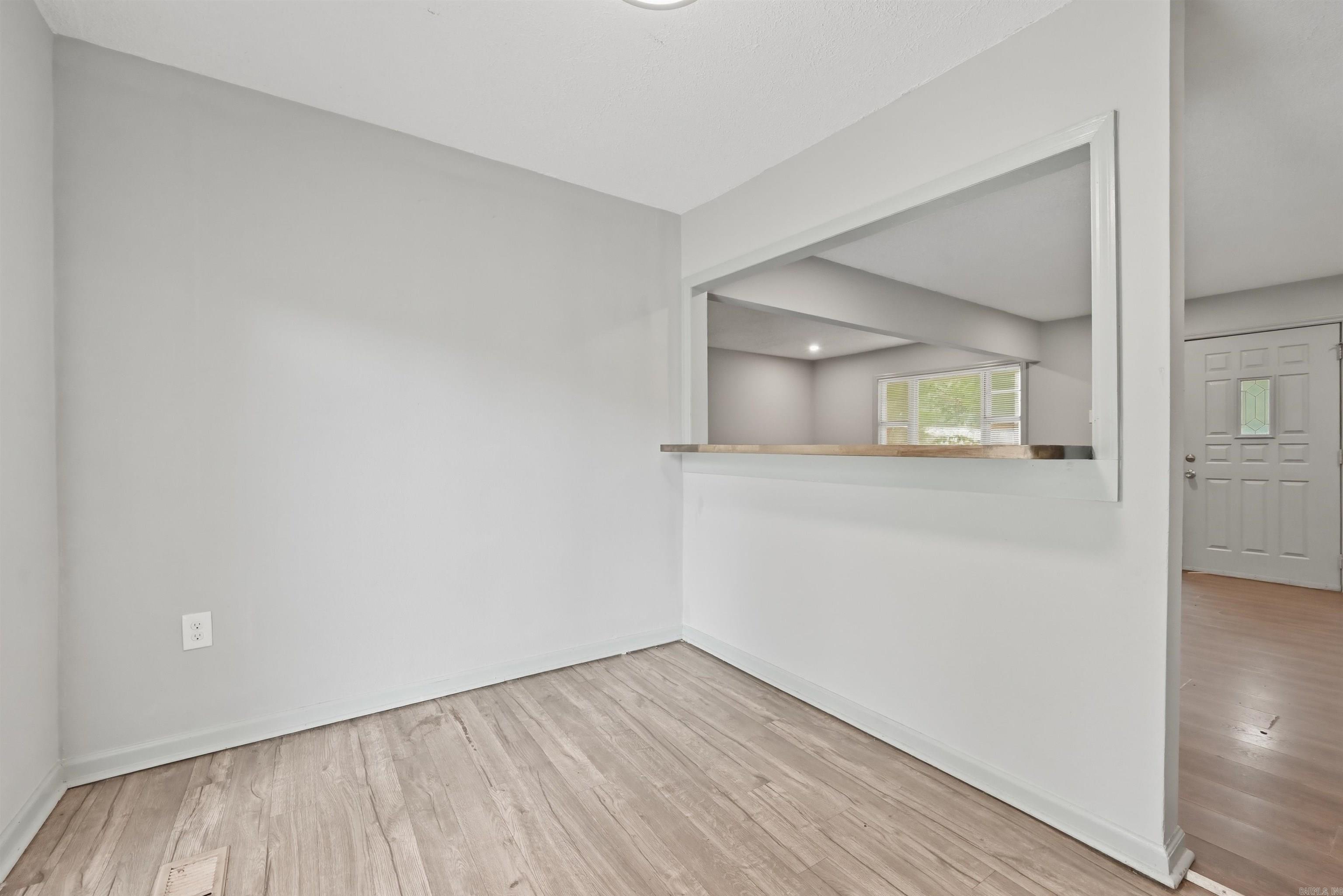 42 N Meadowcliff Drive Property Photo 13