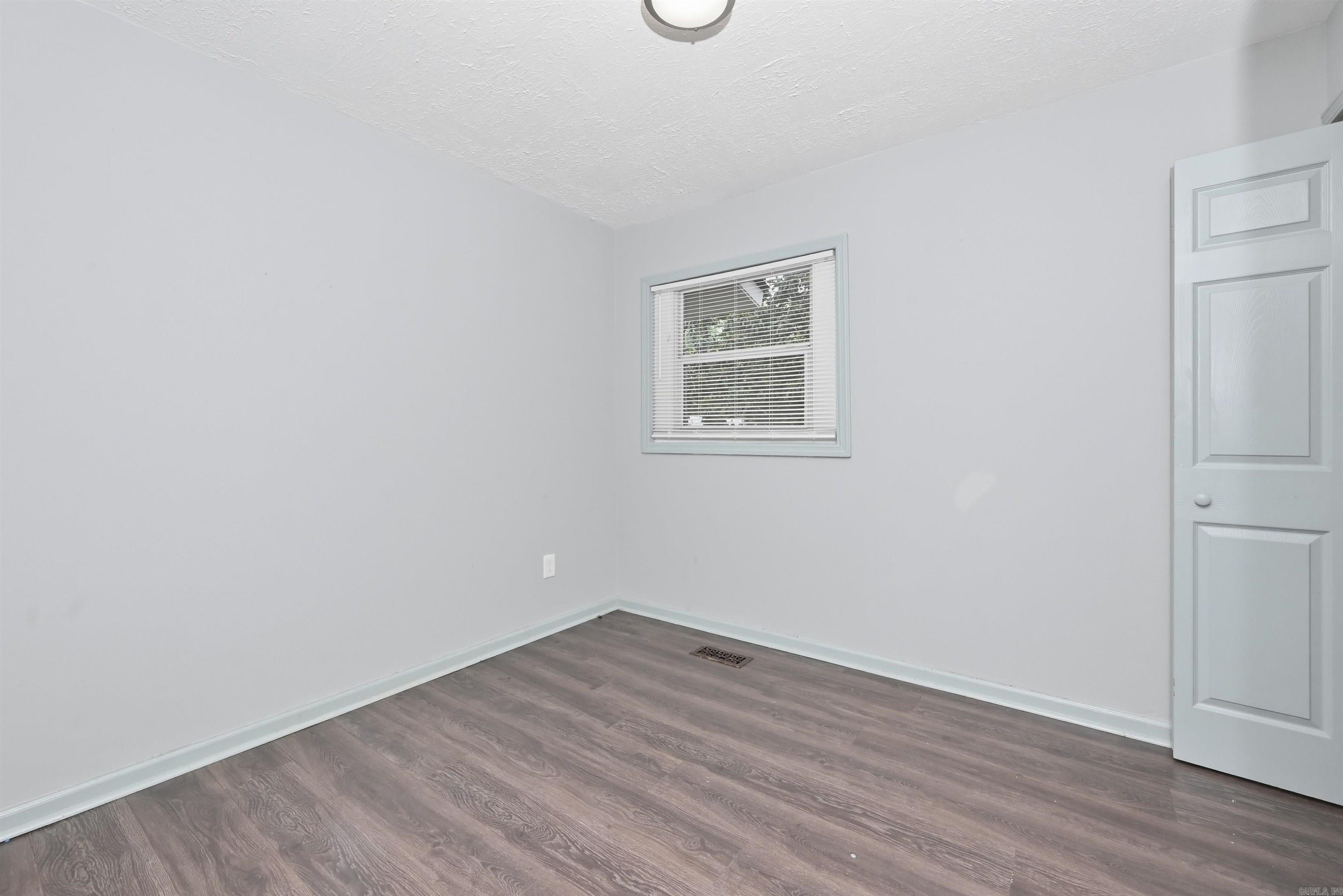 42 N Meadowcliff Drive Property Photo 31