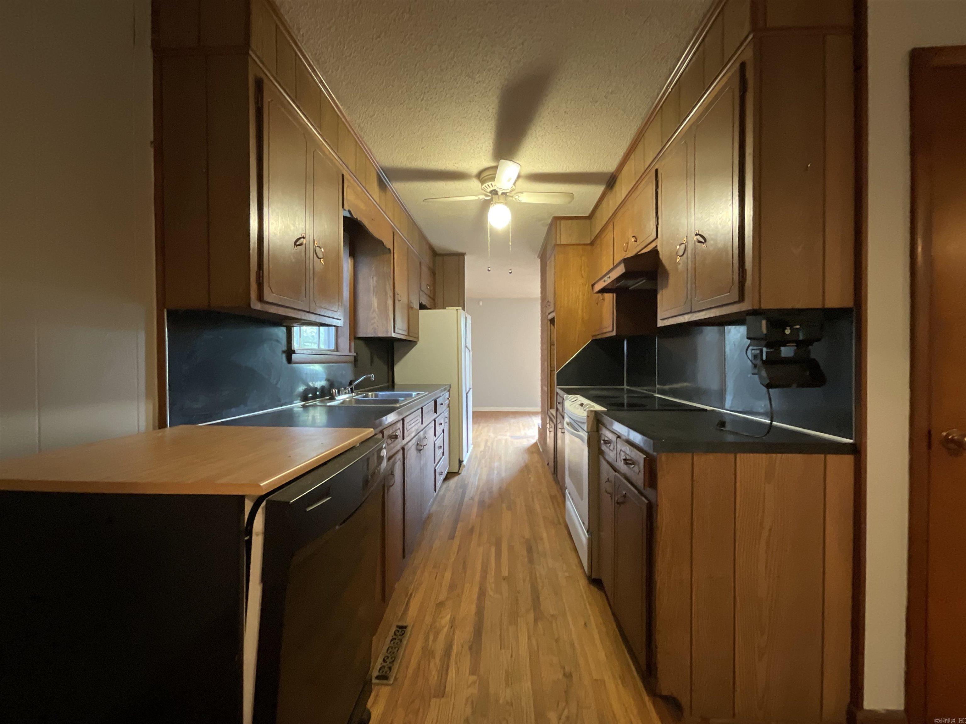 13488 Highway 67 Property Photo 9