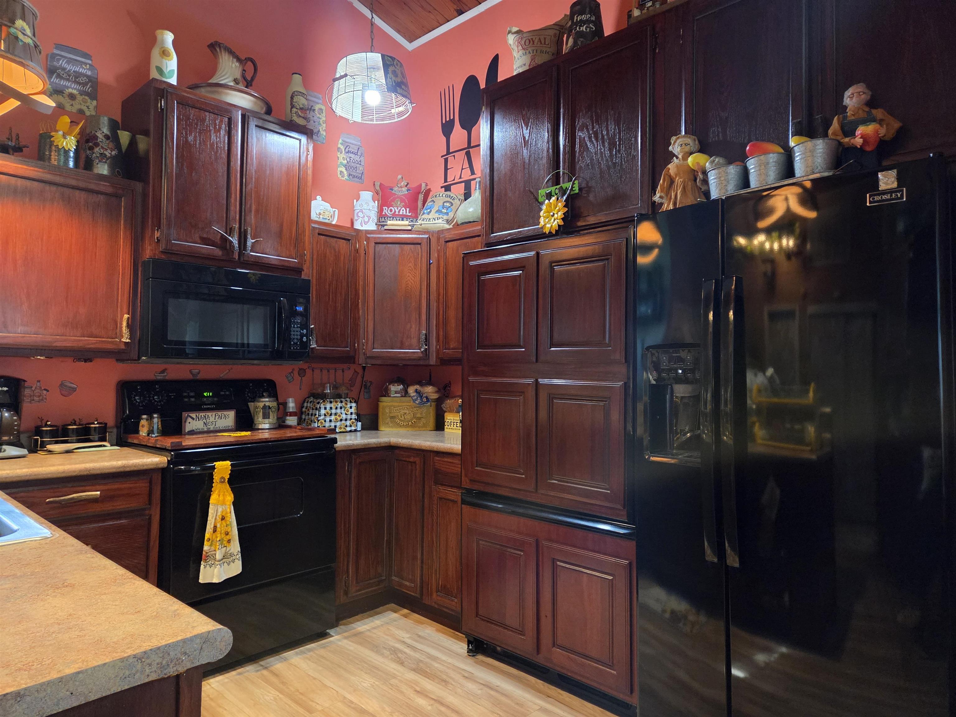 126 Saginaw Circle Property Photo 3
