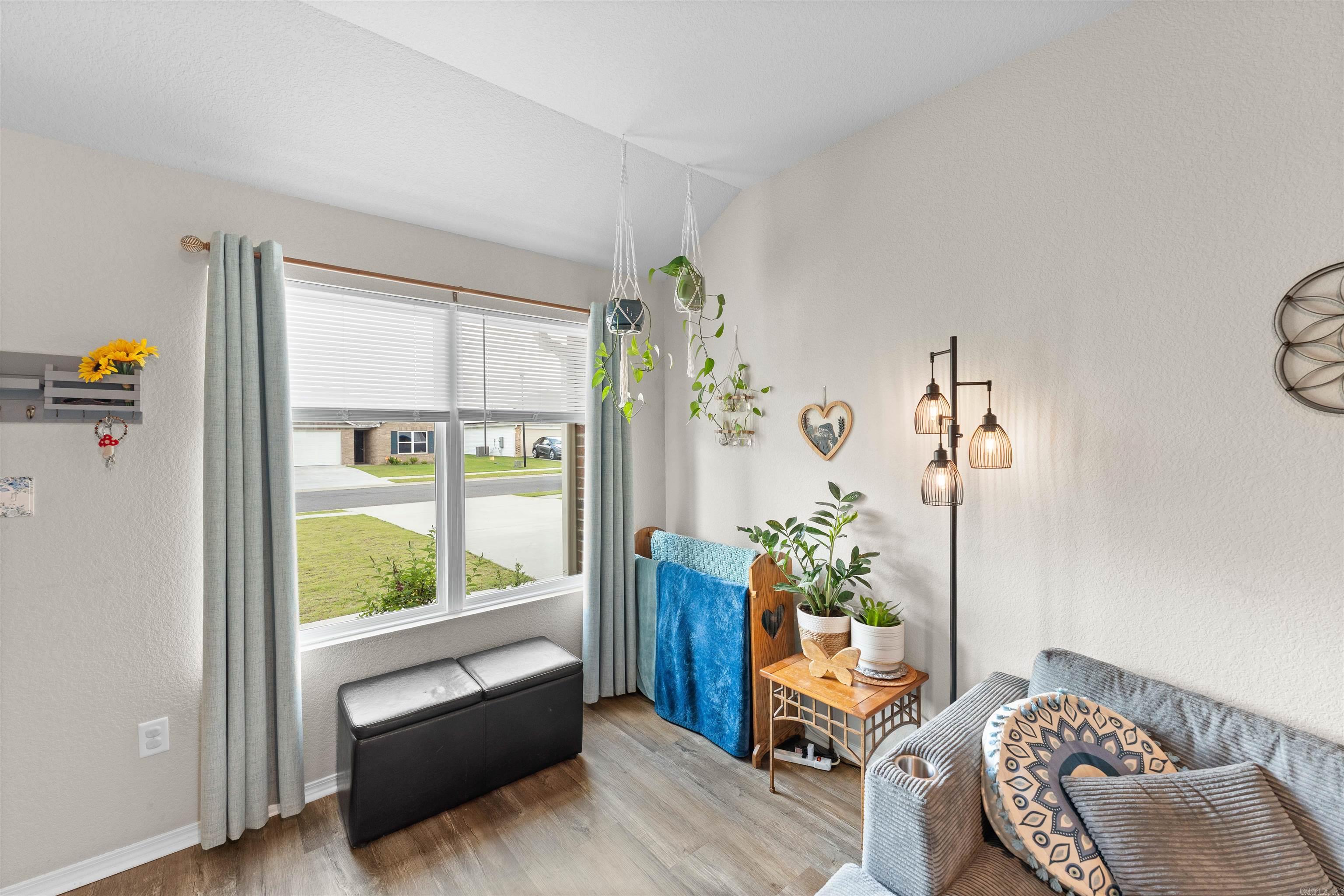 10 Farmhouse Circle Property Photo 15