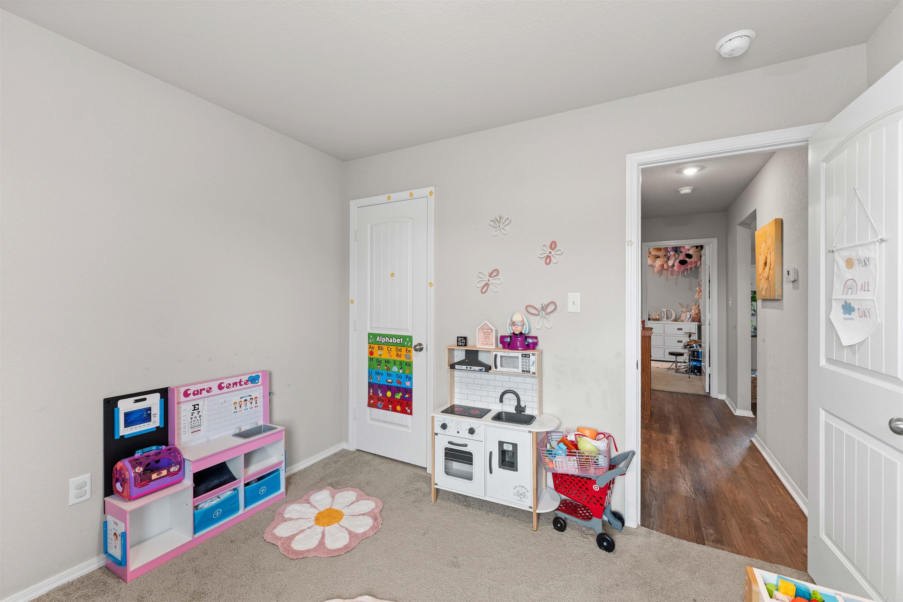10 Farmhouse Circle Property Photo 29