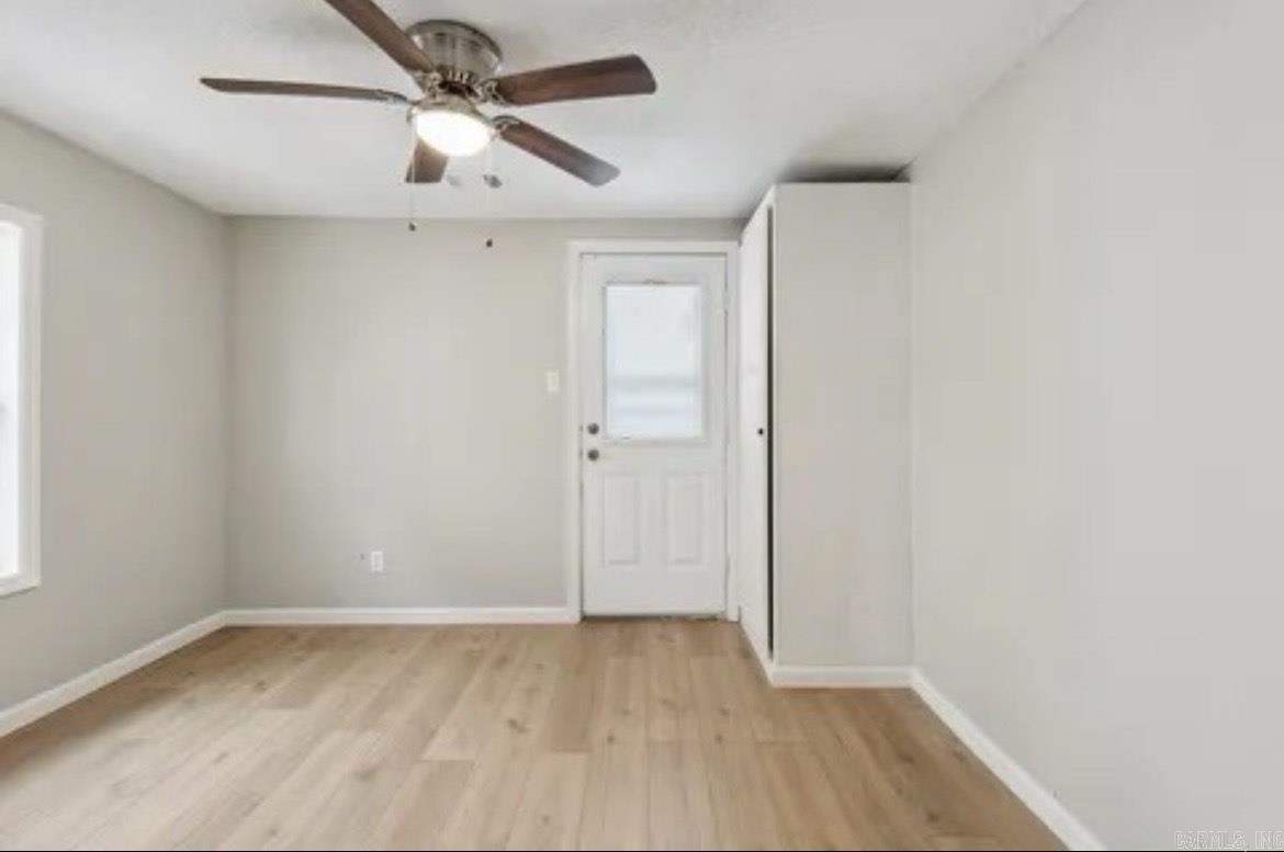 1406 Vine Street Property Photo 4