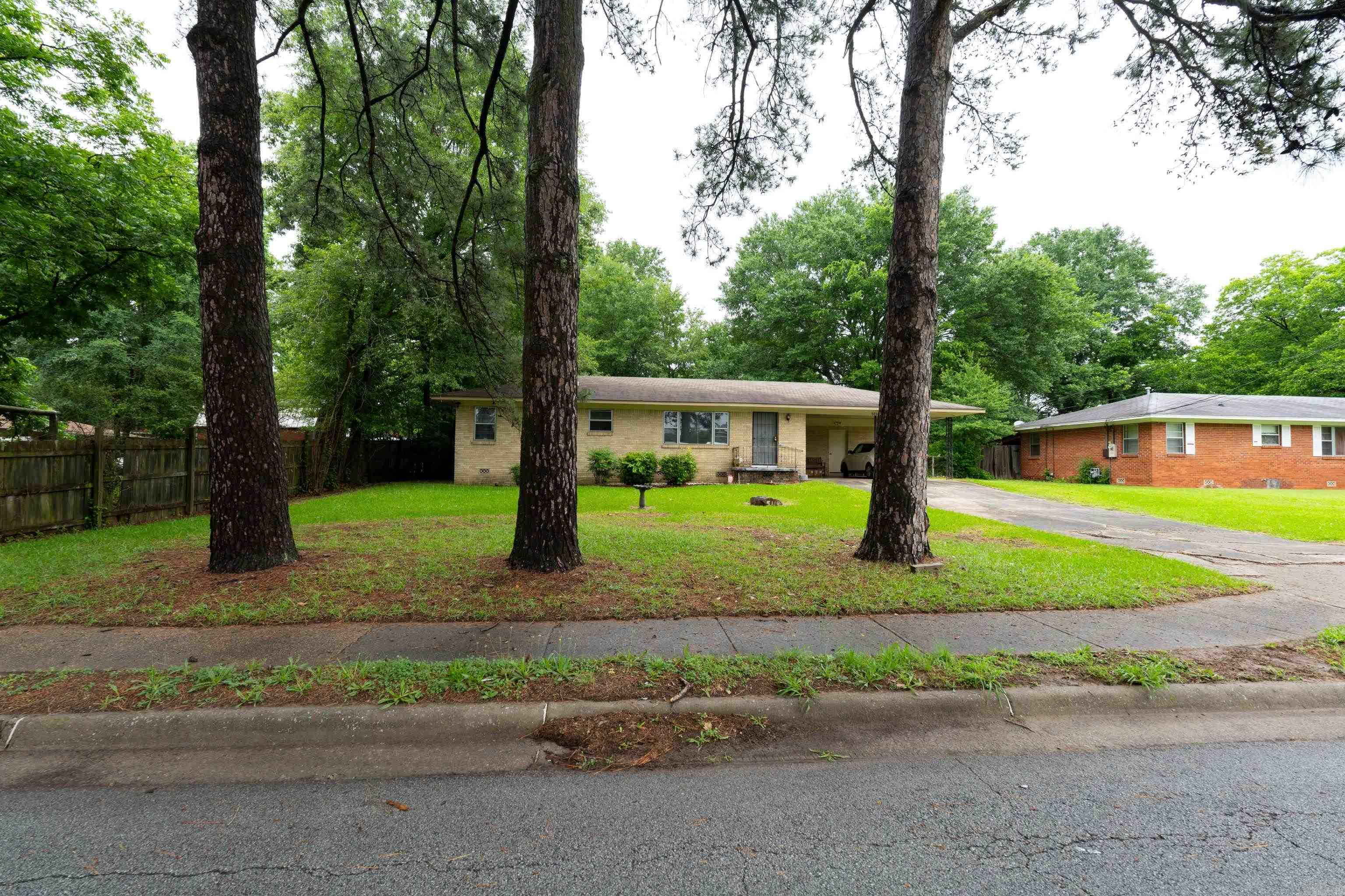 5114 Loetscher Lane Property Photo 2