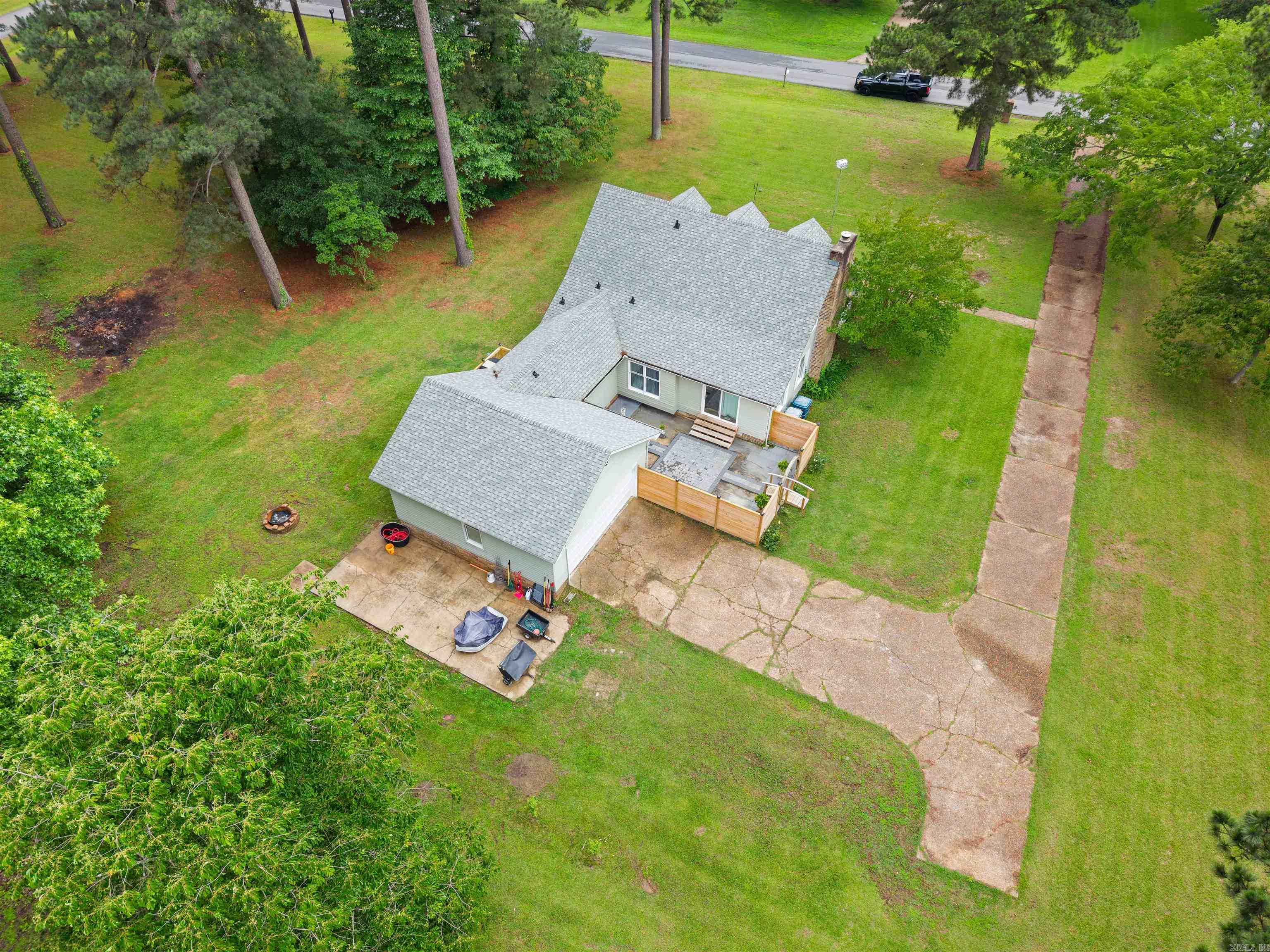 40 Rosewood Drive Property Photo 46