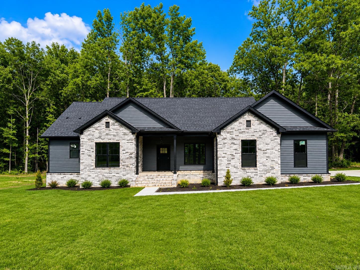 1024 Ridgewood Drive