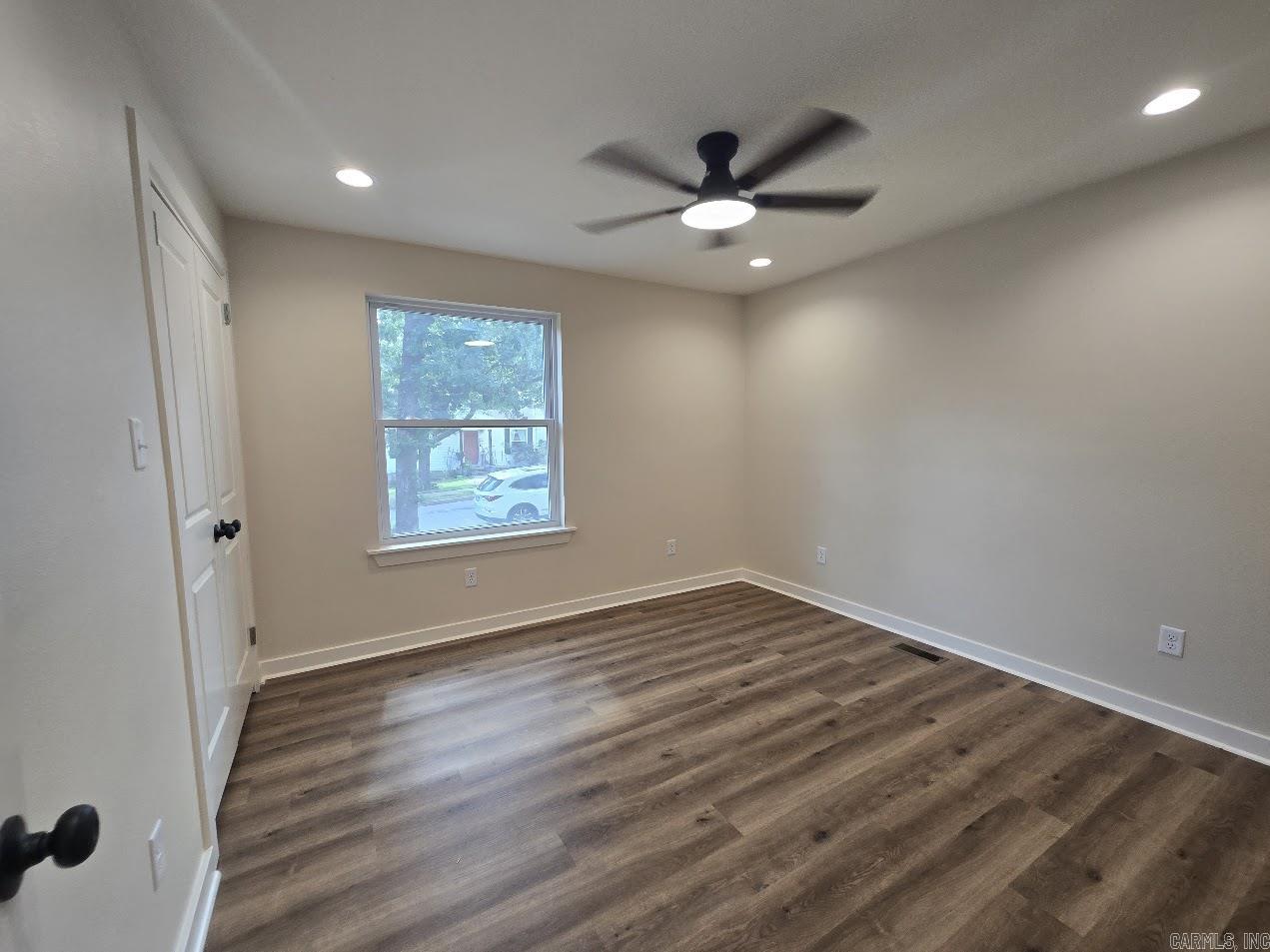 600 S Maple Street Property Photo 15