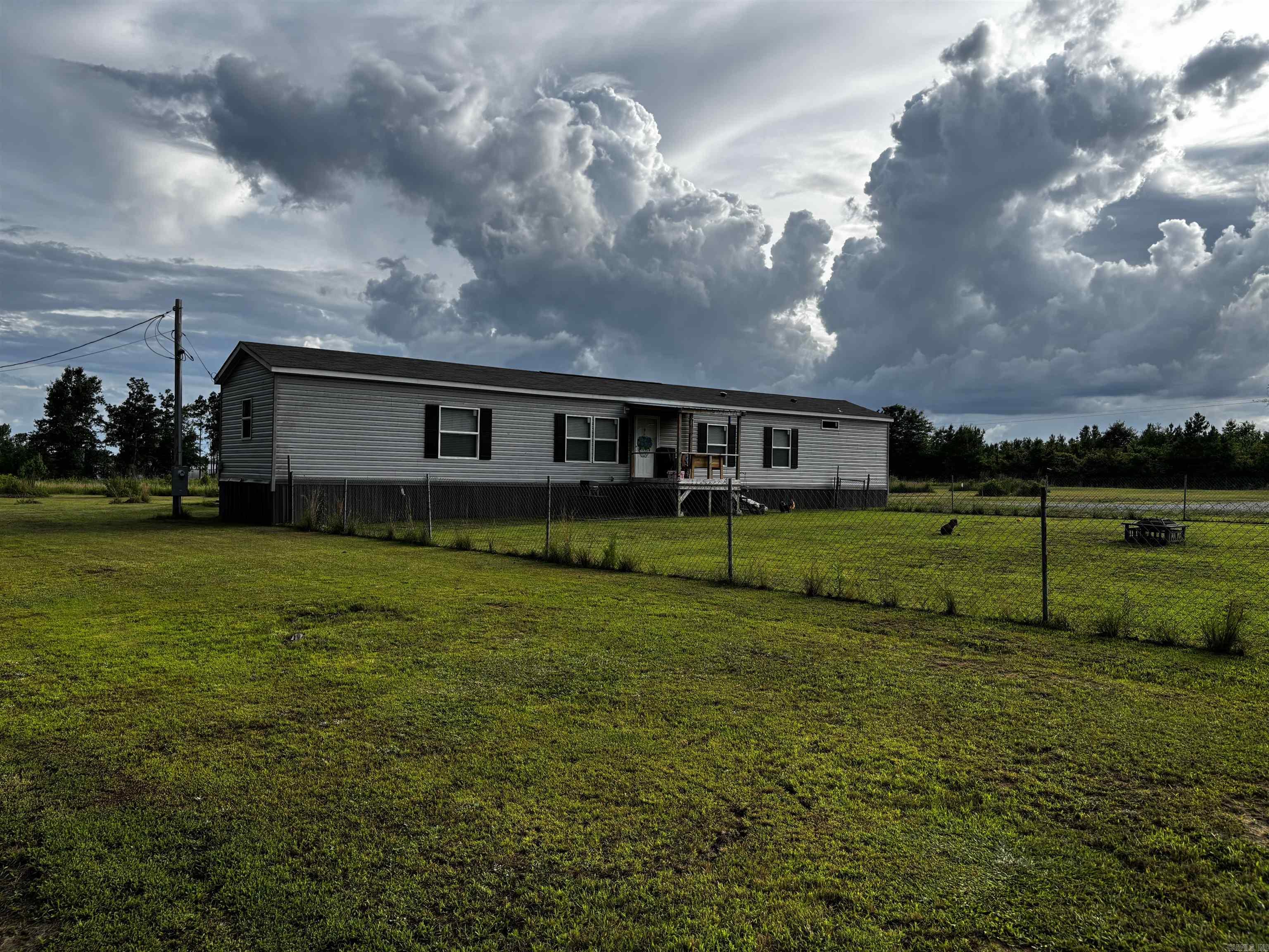 6595 Goodfellow Road Property Photo 3