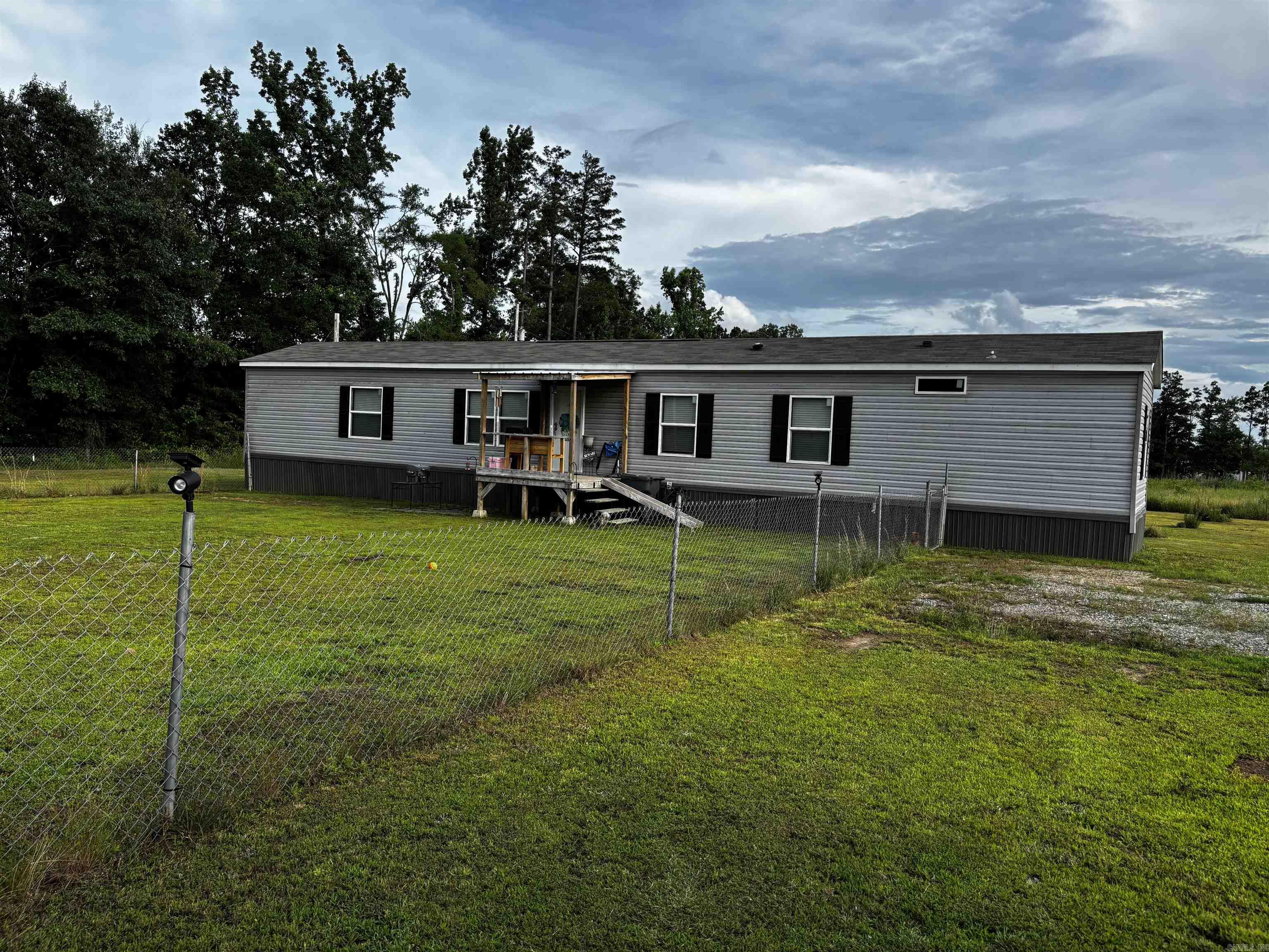 6595 Goodfellow Road Property Photo 5