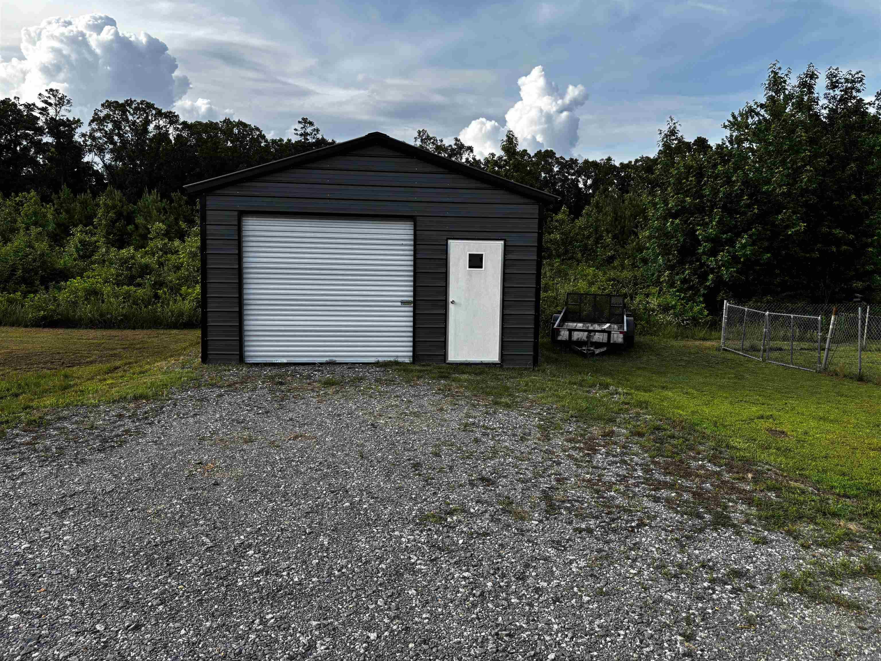 6595 Goodfellow Road Property Photo 6