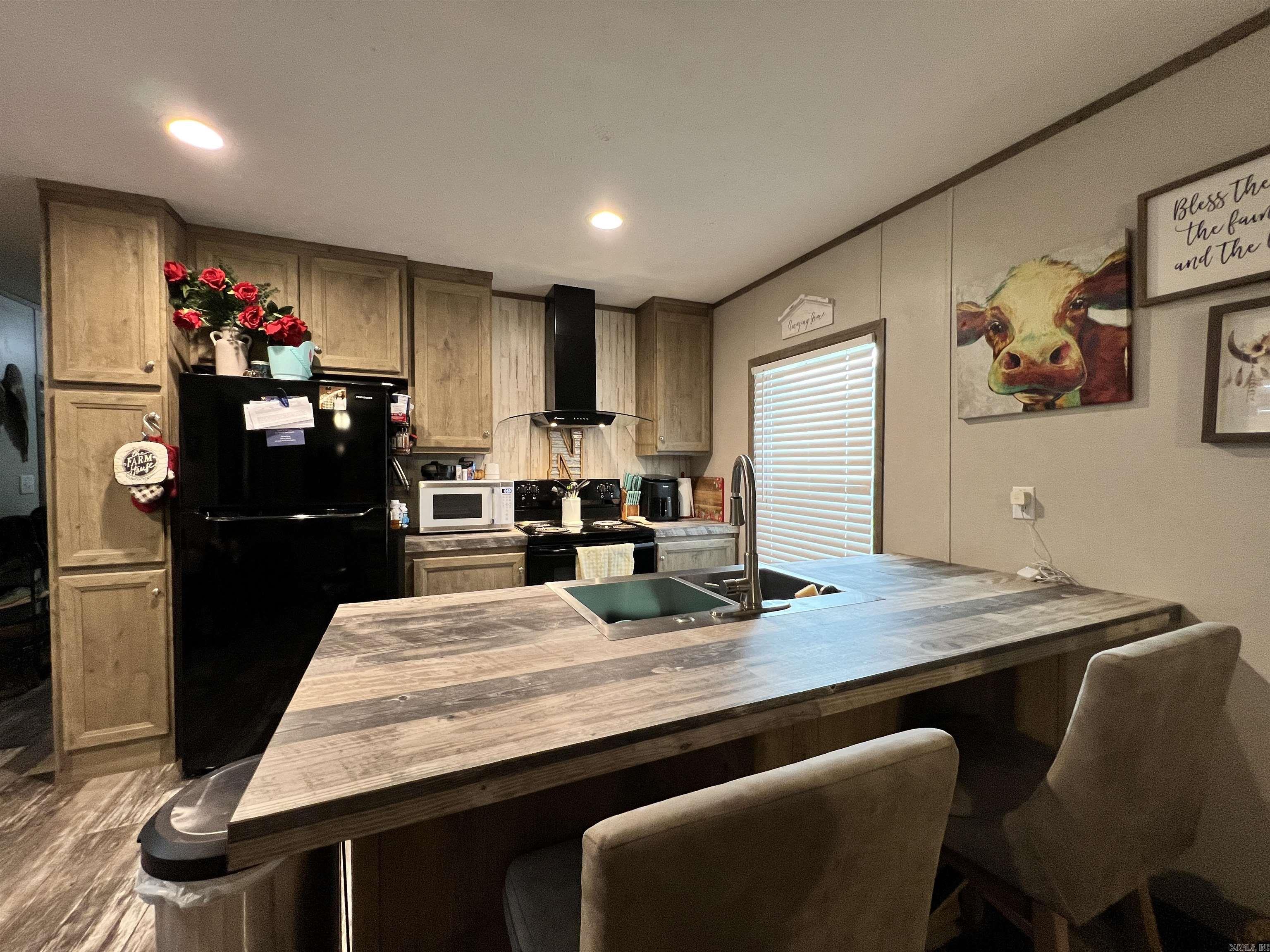 6595 Goodfellow Road Property Photo 13