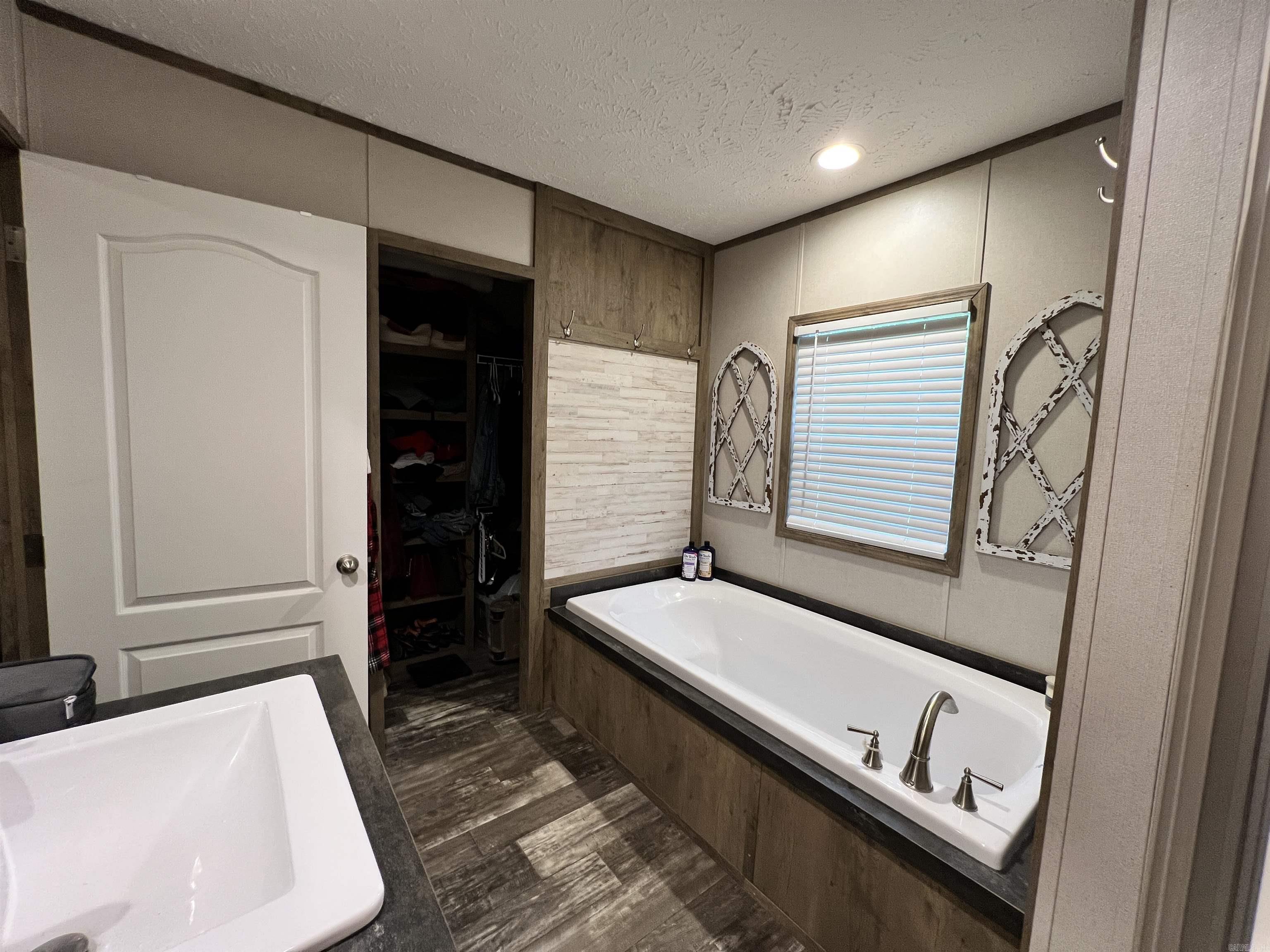 6595 Goodfellow Road Property Photo 21