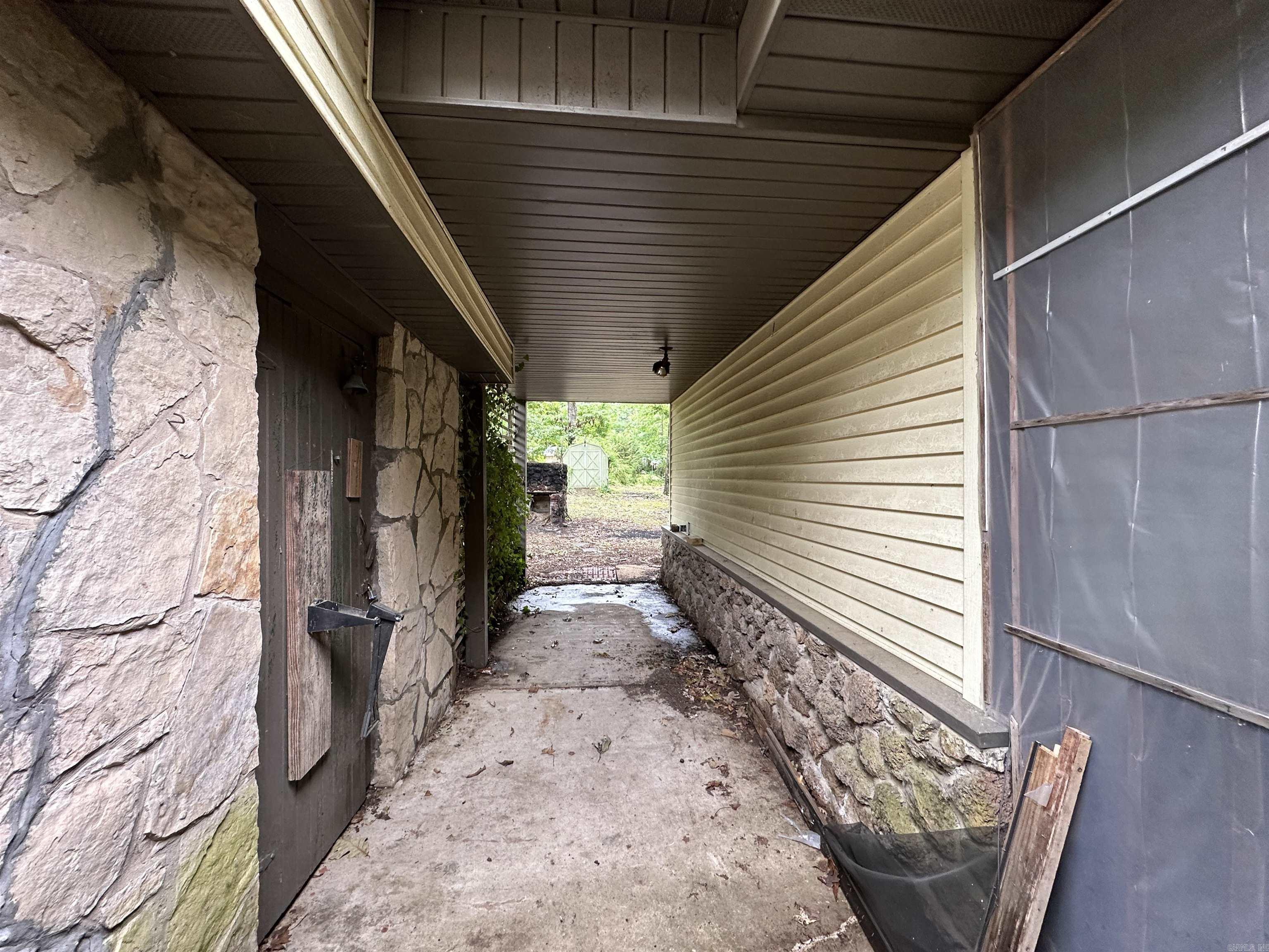 226 North Drive Property Photo 17