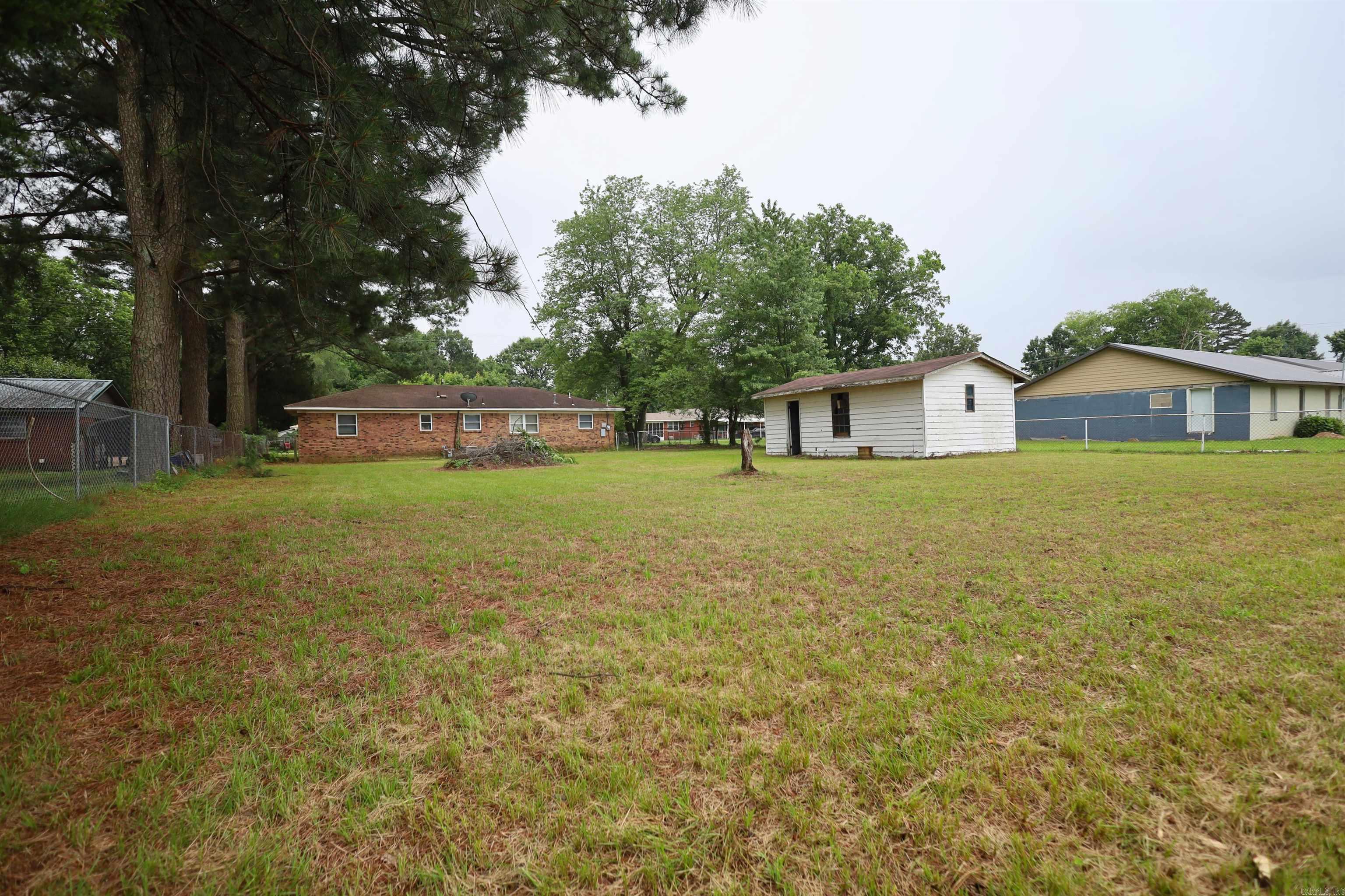 904 Johnson Property Photo 22