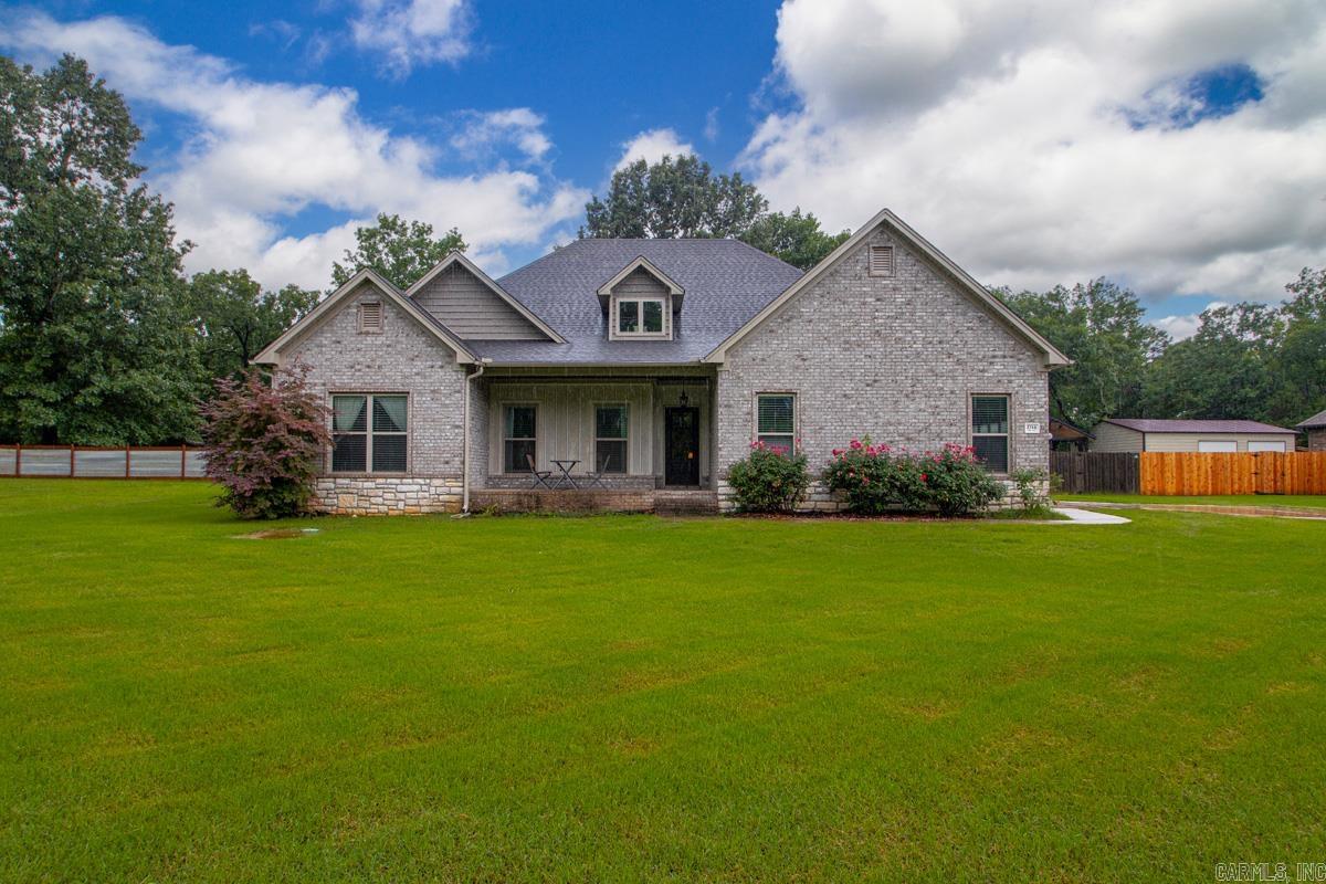2745 Empy Trail