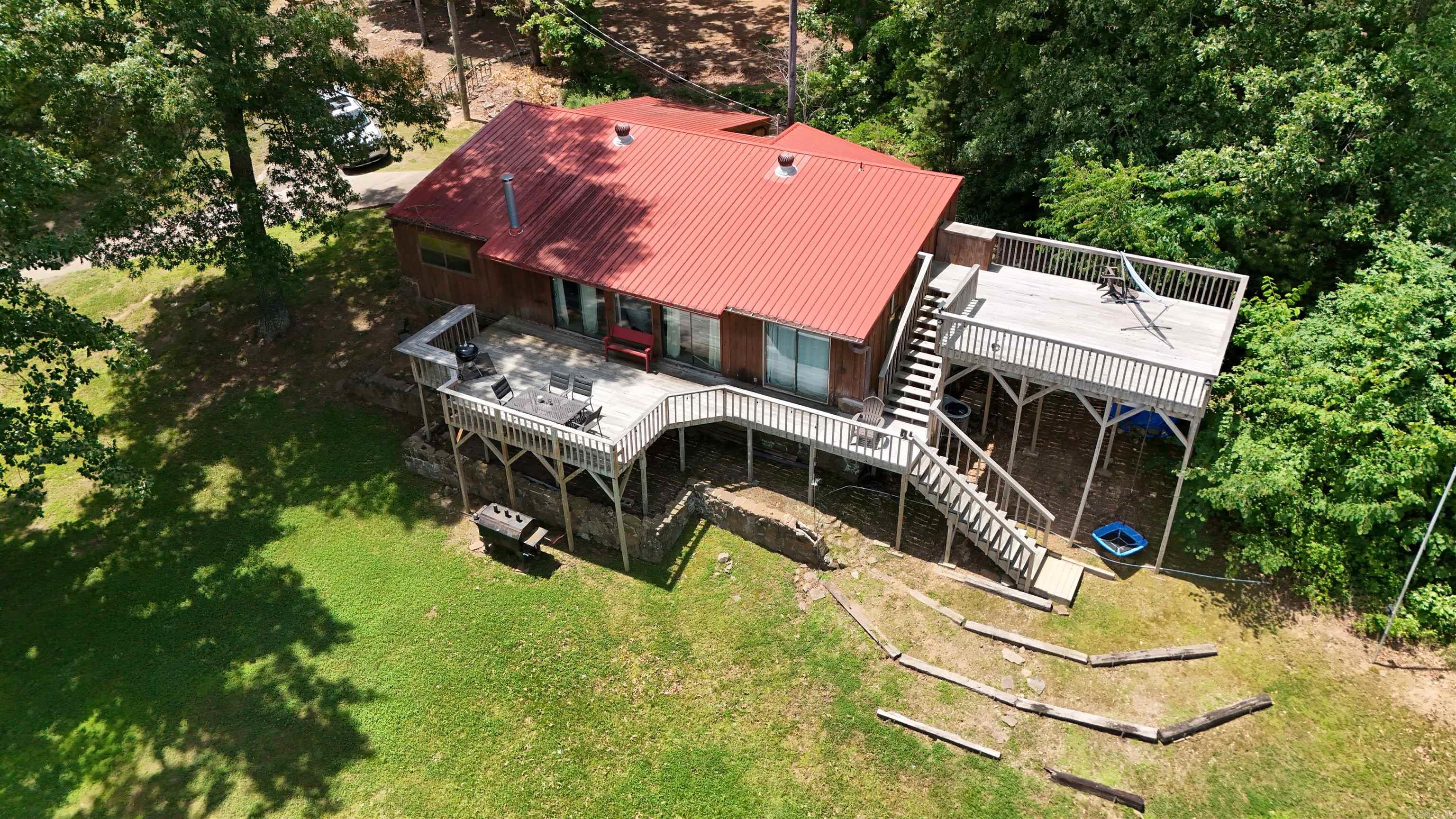 5 Deer Creek Property Photo 2