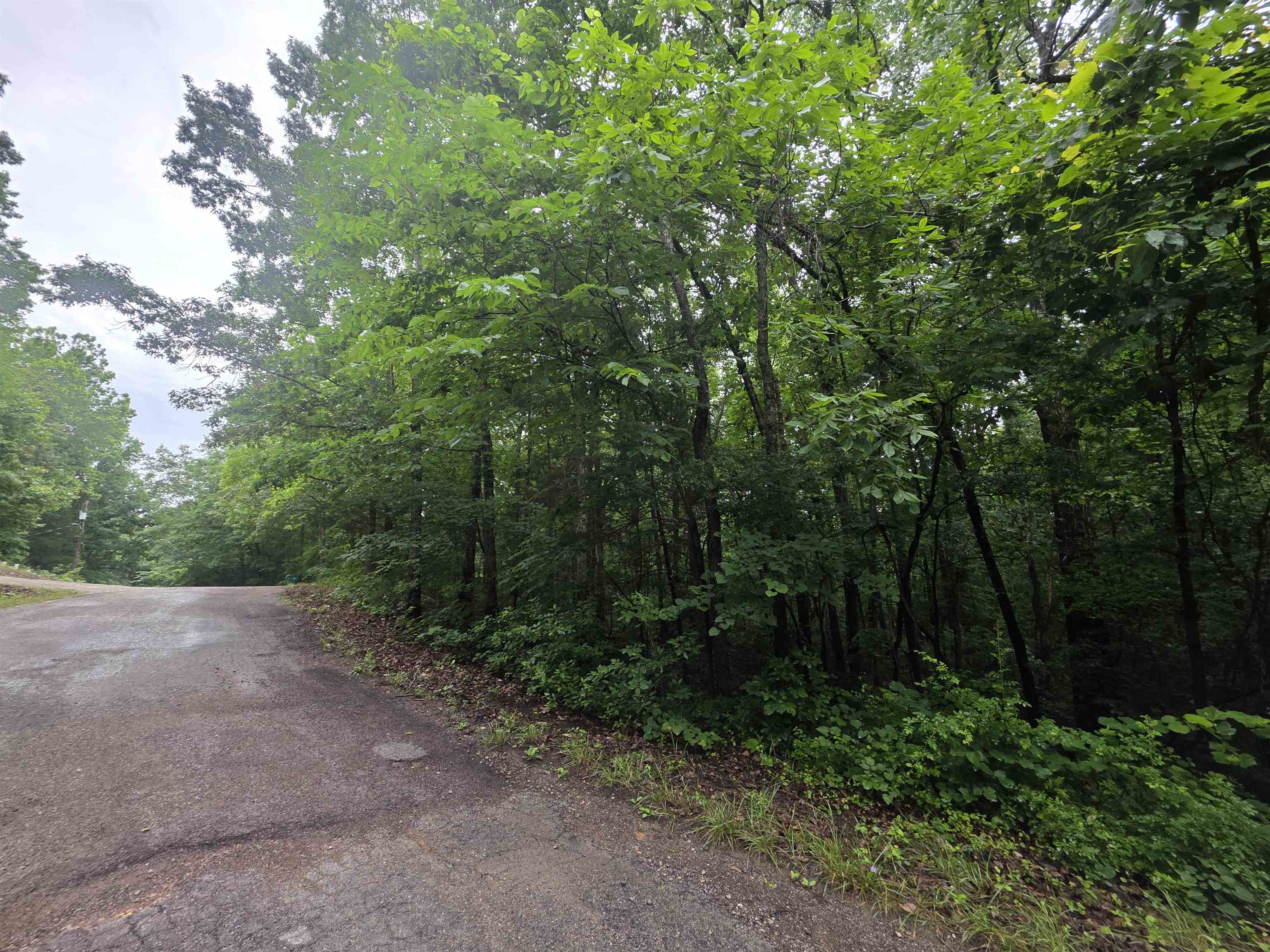 L-47, B-2 Saskatchewan Drive Property Photo 5