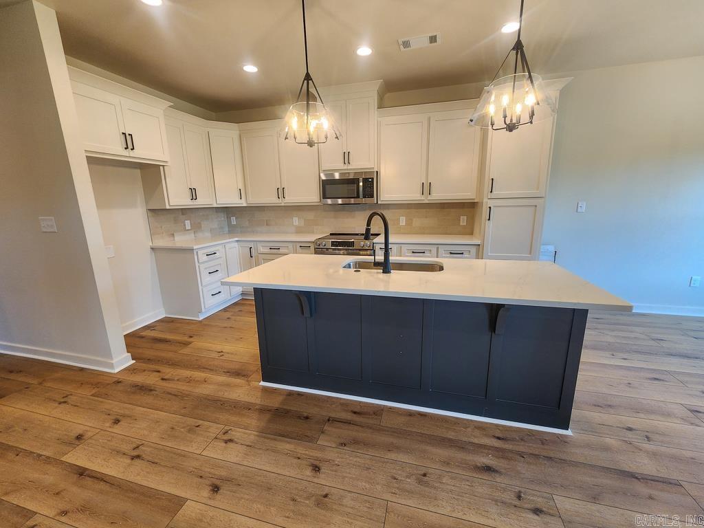 38 Wedgewood Property Photo 6