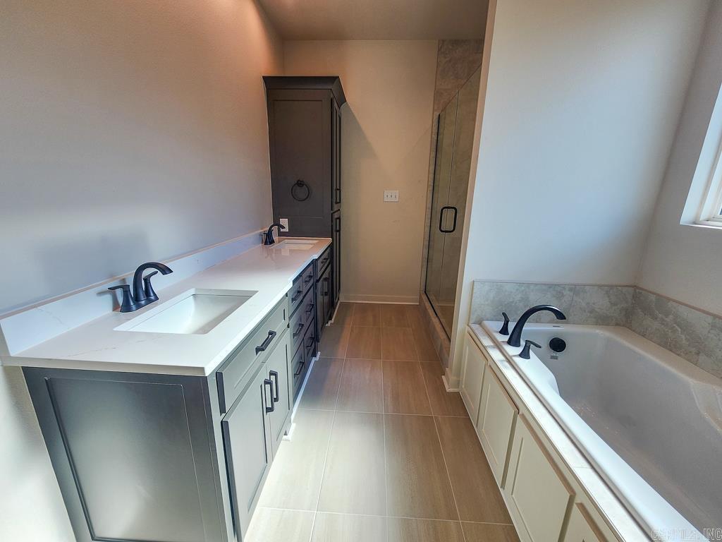 38 Wedgewood Property Photo 10