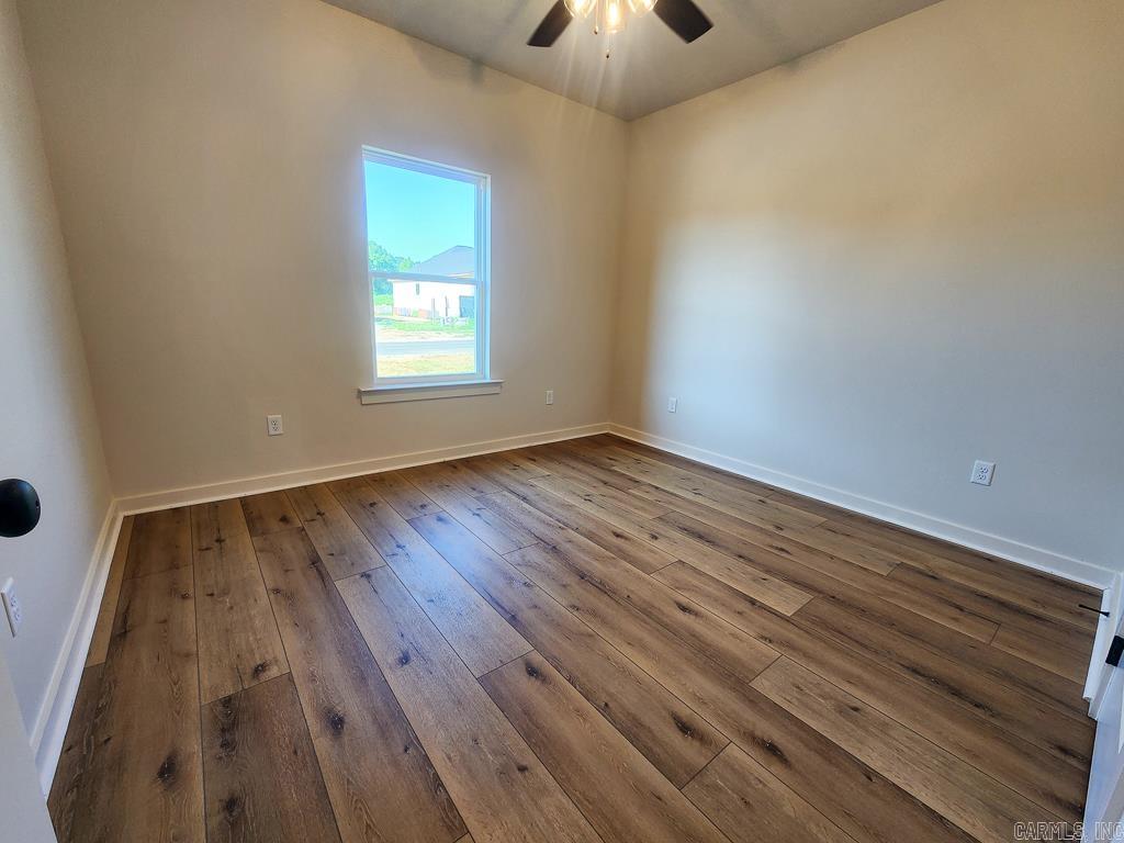 38 Wedgewood Property Photo 14