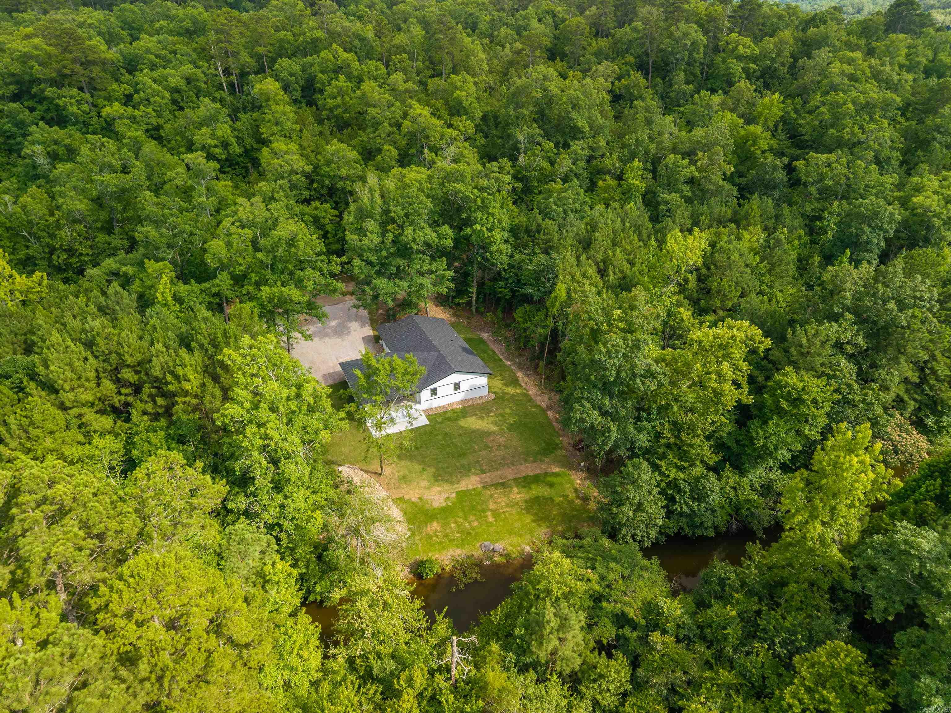 130 Jay Loop Property Photo 2