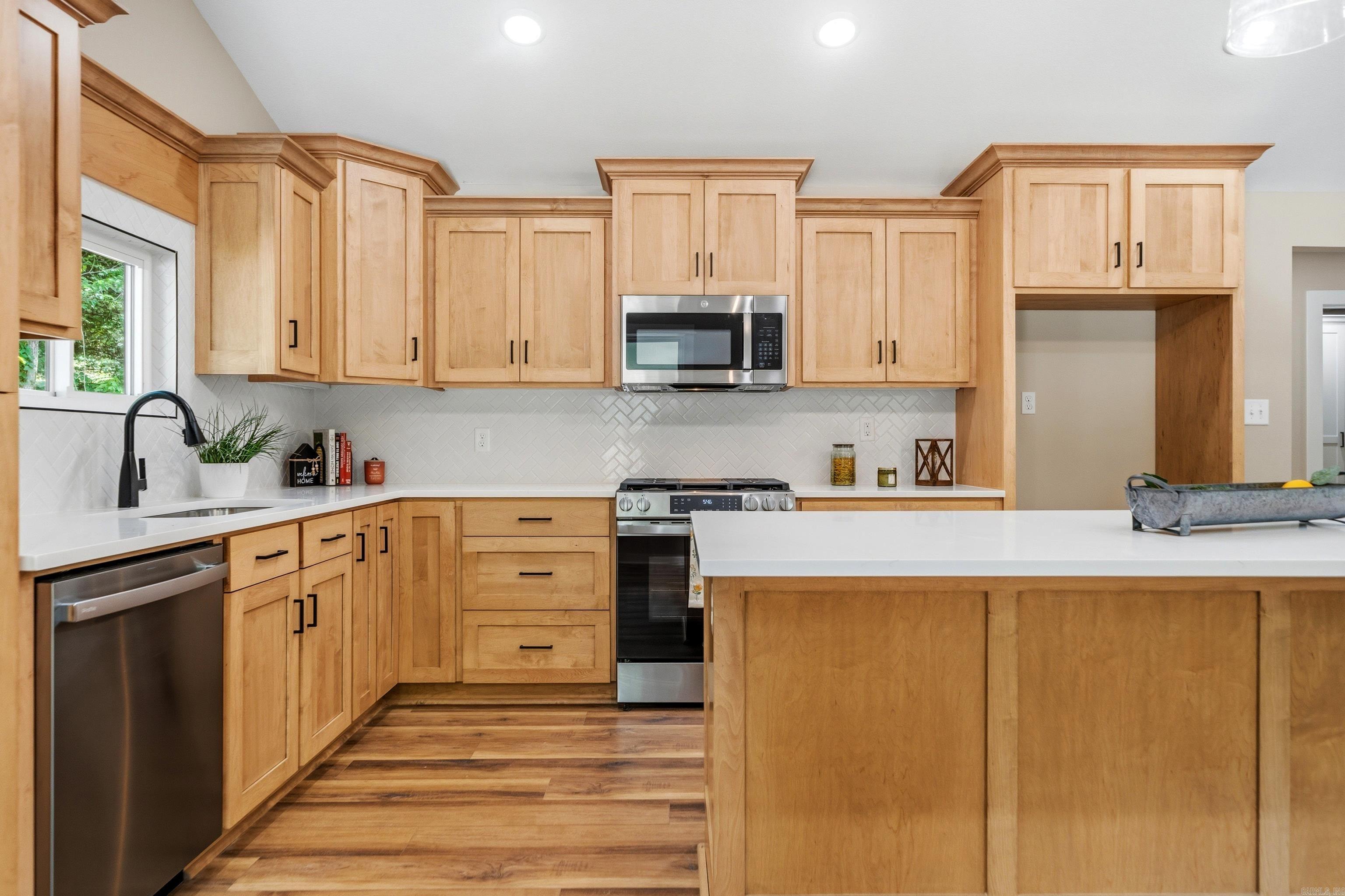 130 Jay Loop Property Photo 16