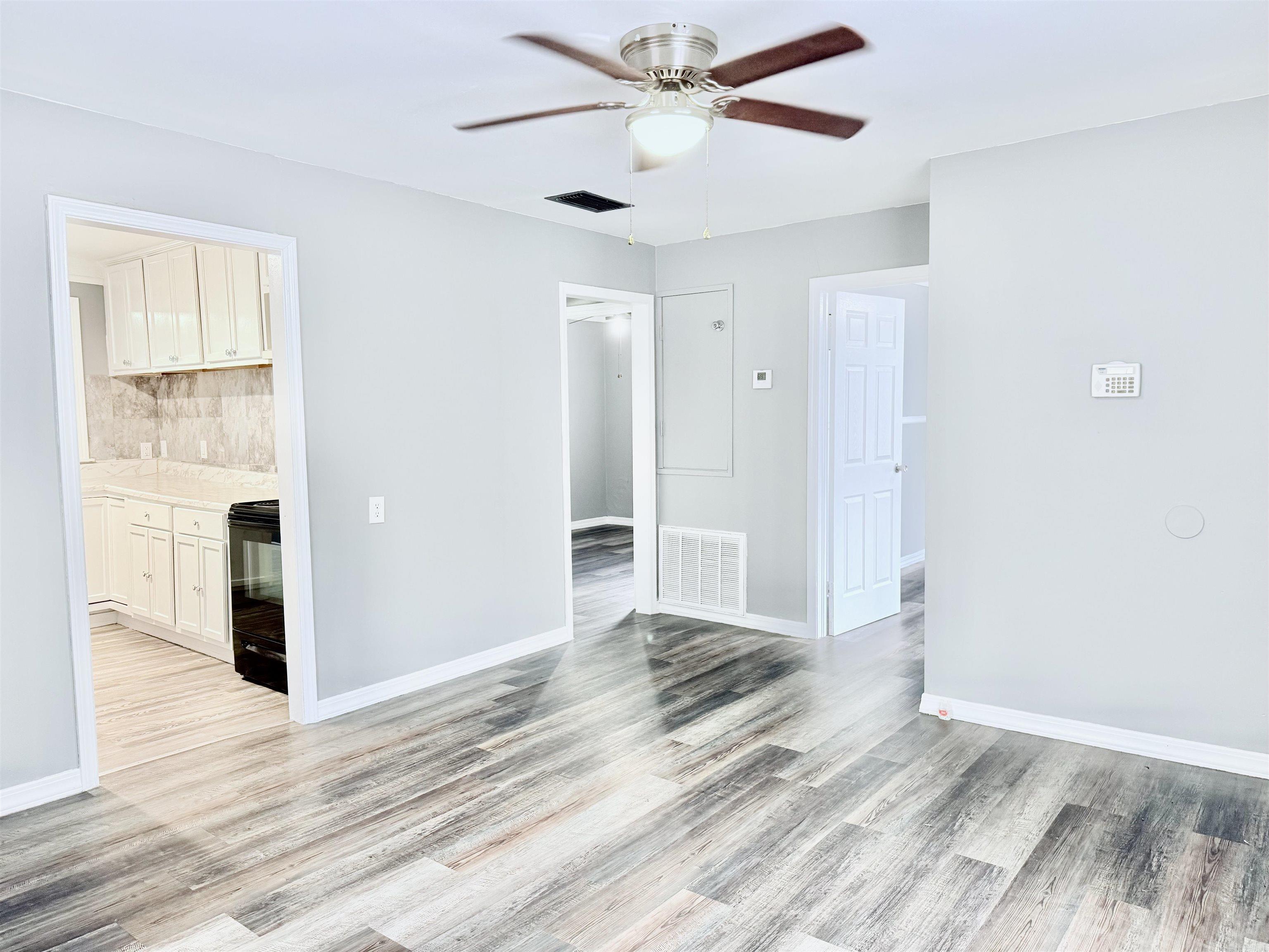 4916 Pike Avenue Property Photo 3