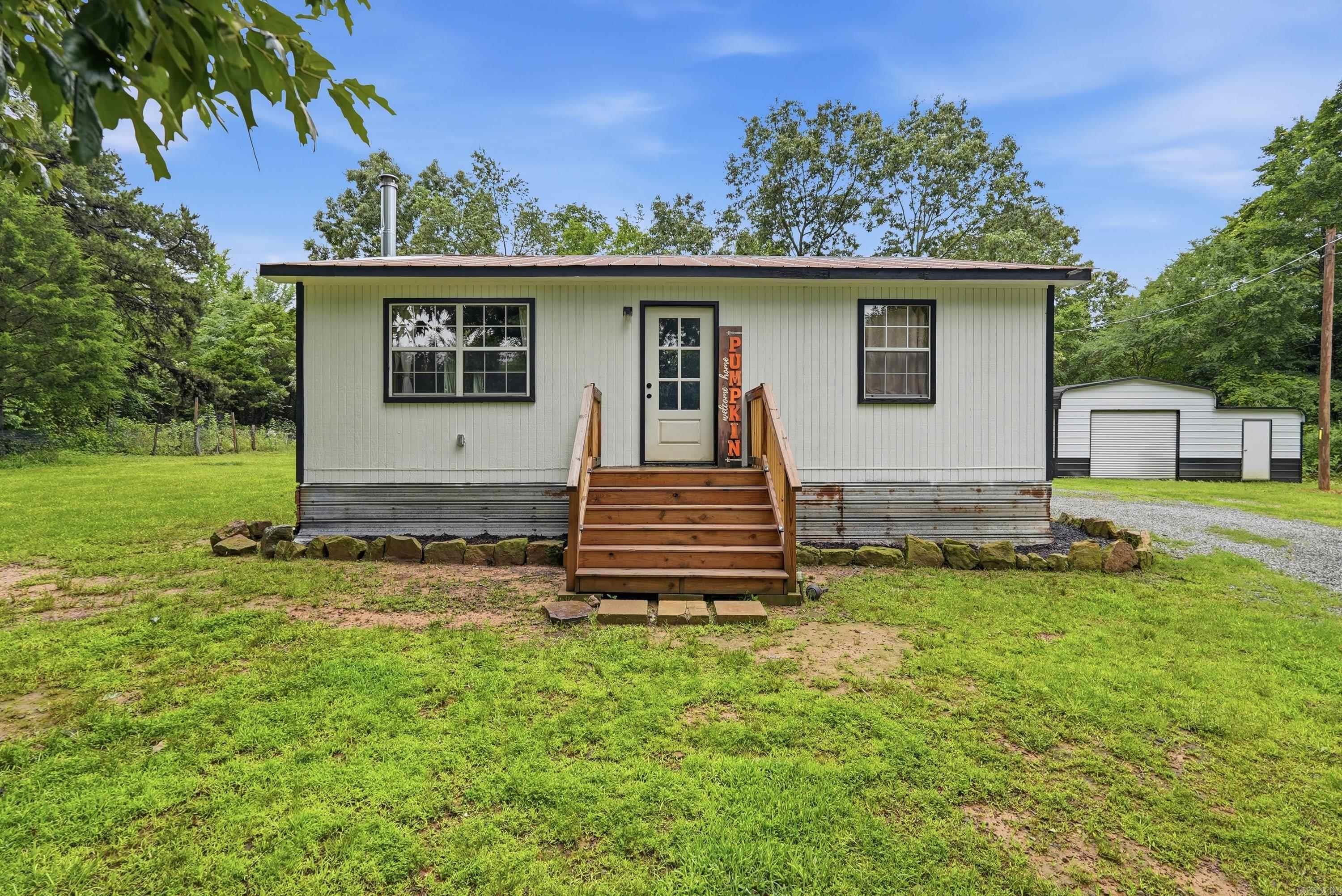 121 Pumpkin Center Circle Property Photo 1