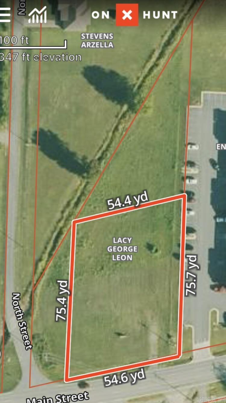 1121 Main Property Photo 5