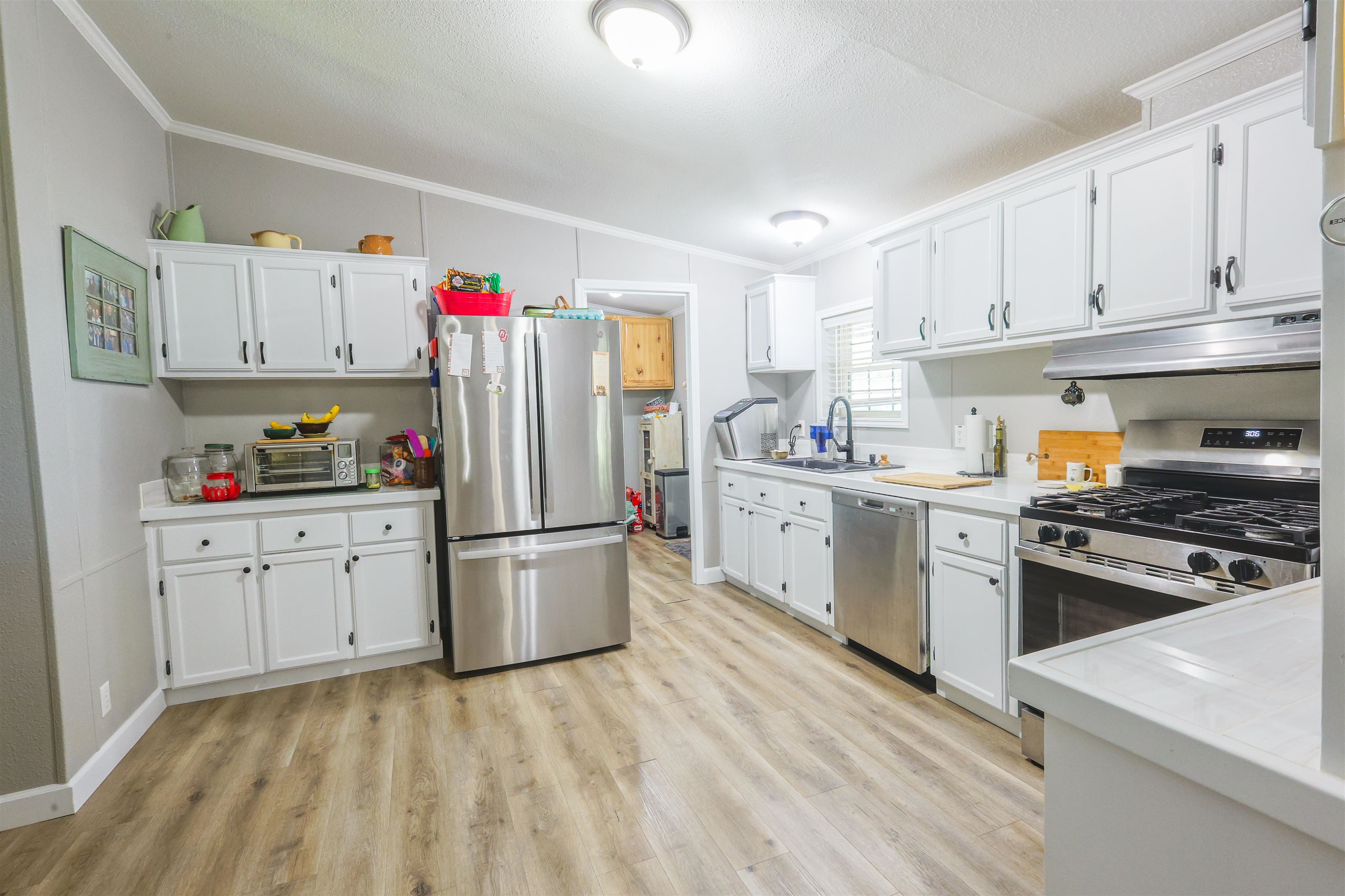 6390 West Road Property Photo 12