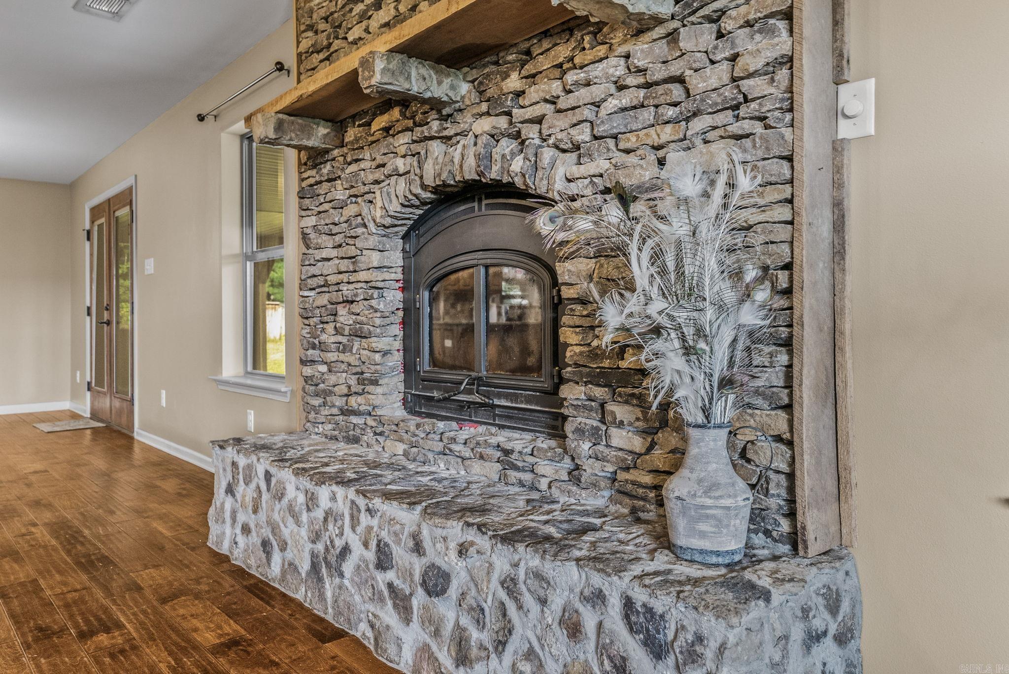 17607 Burlingame Road Property Photo 13