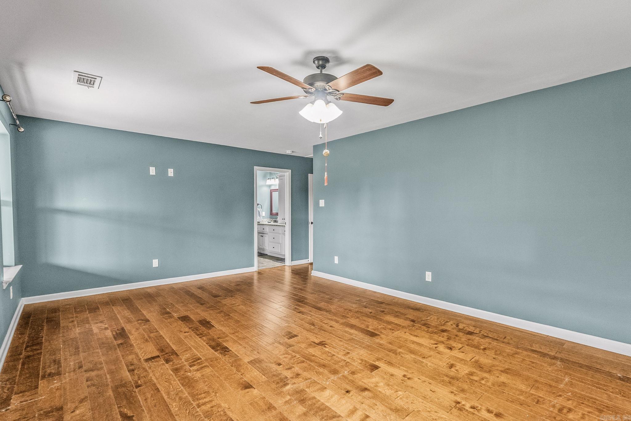 17607 Burlingame Road Property Photo 15