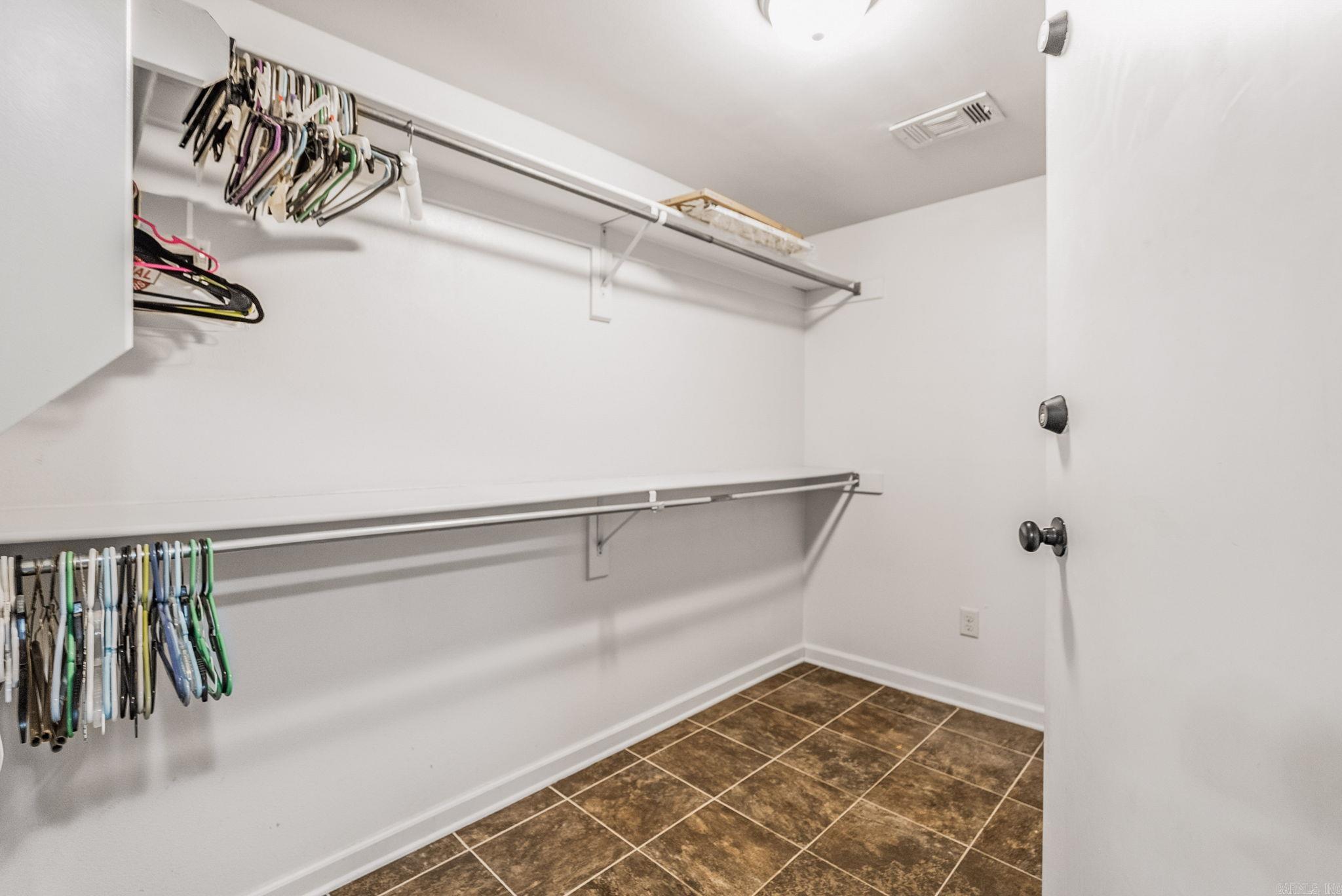 17607 Burlingame Road Property Photo 16