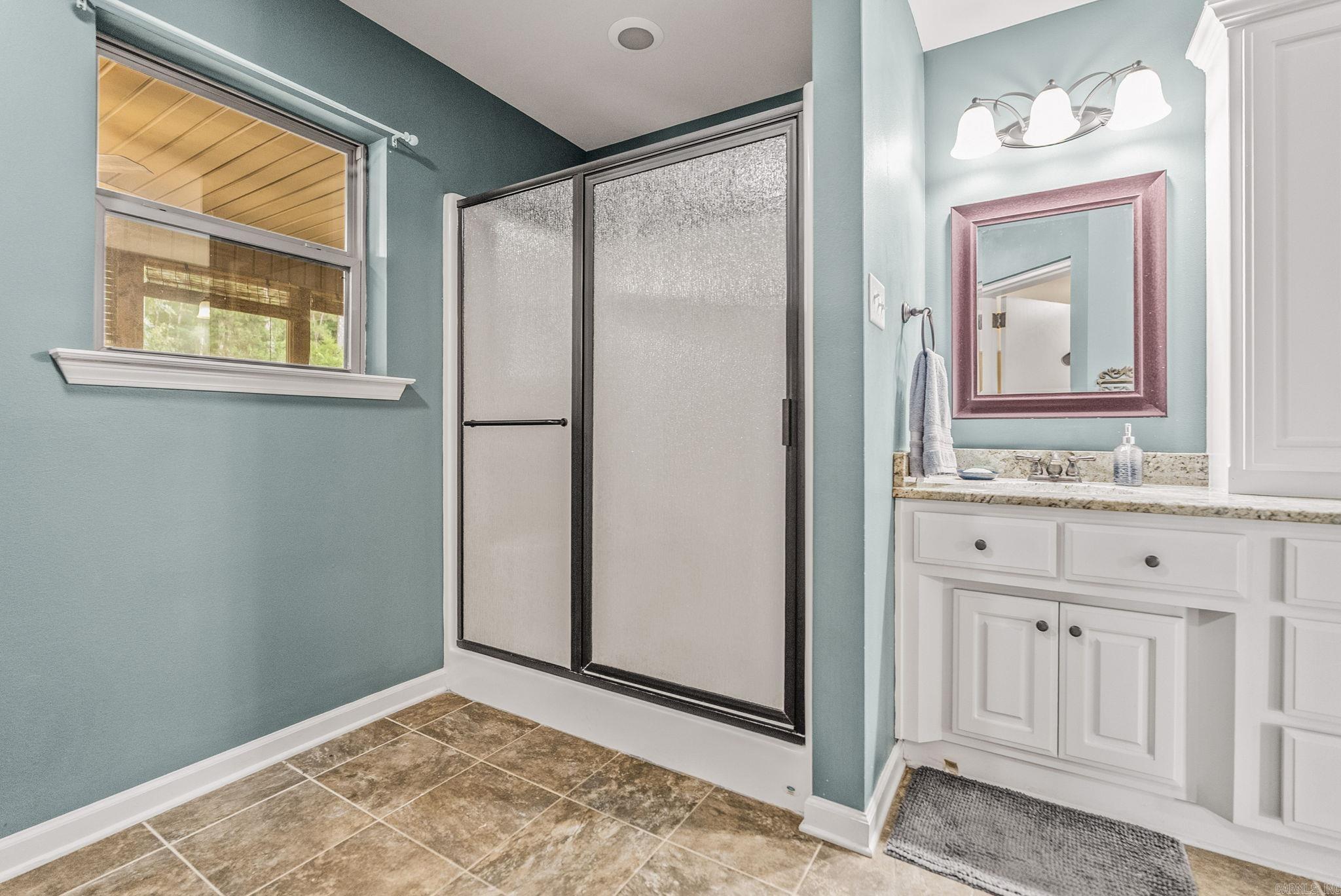 17607 Burlingame Road Property Photo 18