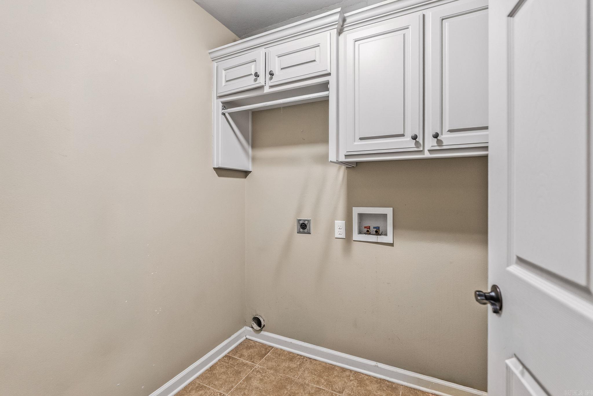 17607 Burlingame Road Property Photo 37
