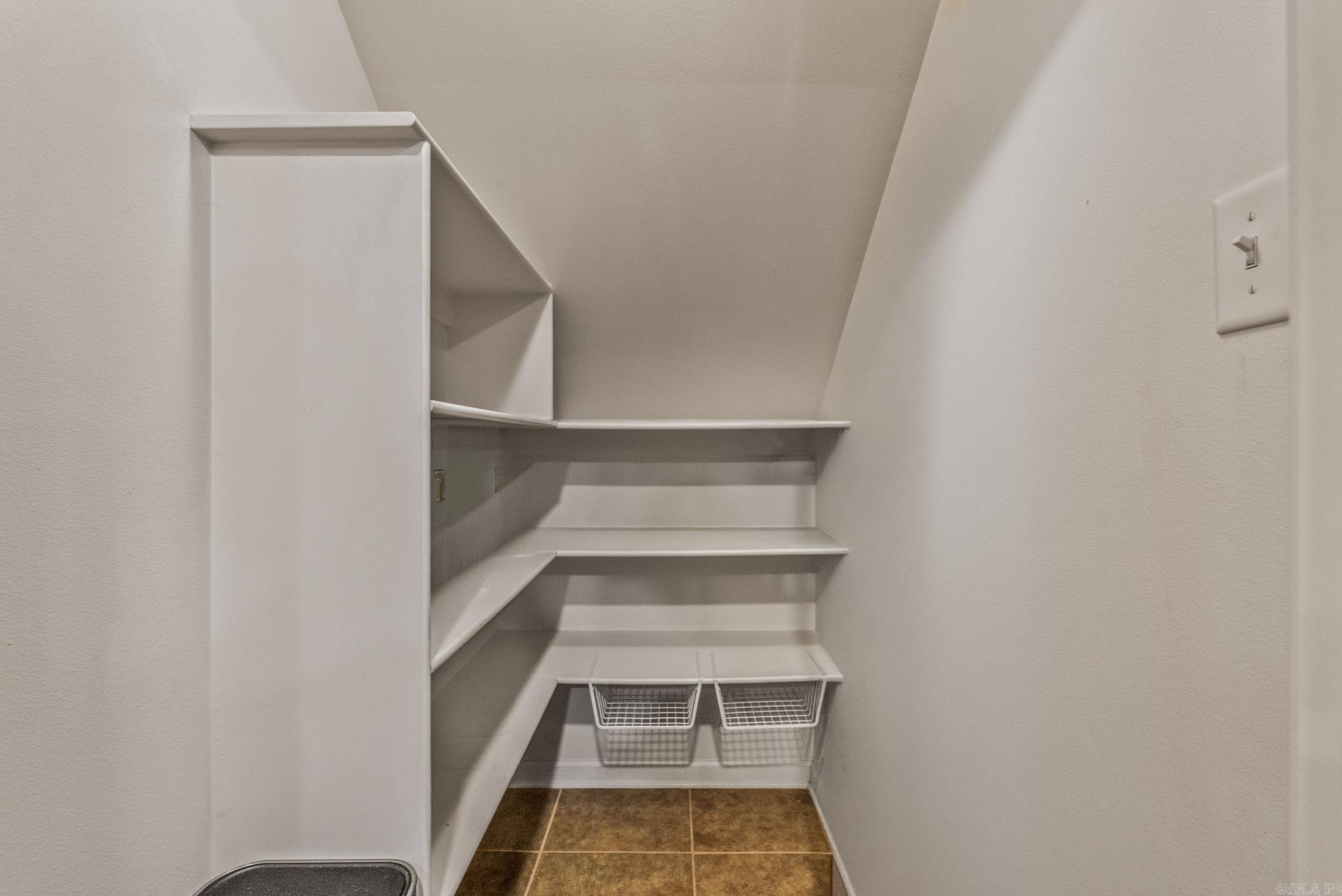 17607 Burlingame Road Property Photo 38