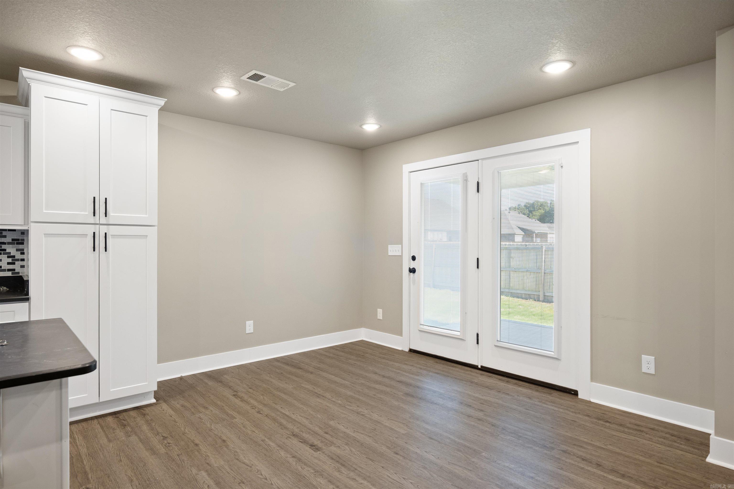 108 Delle Ln Property Photo 18