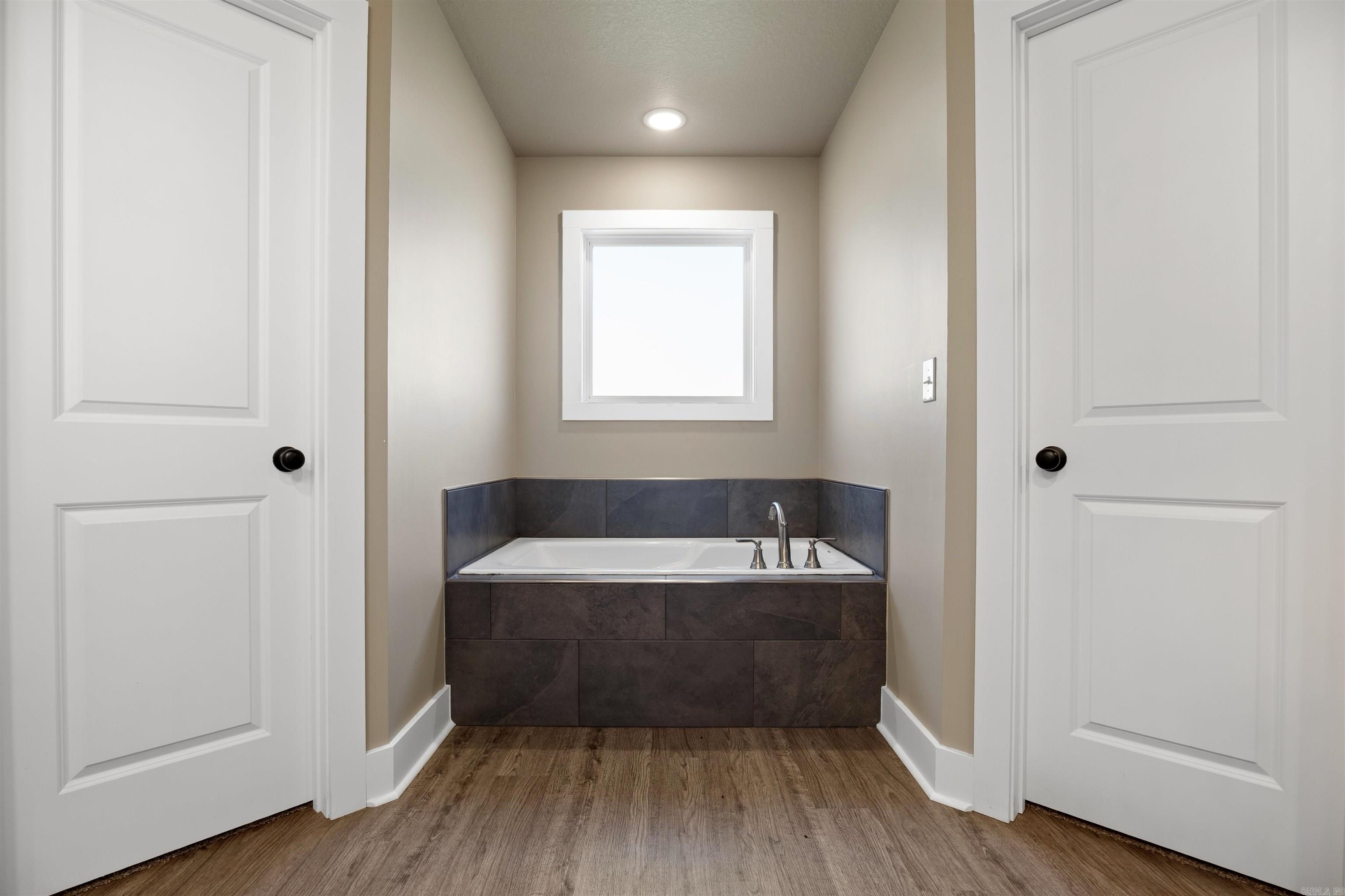 108 Delle Ln Property Photo 22