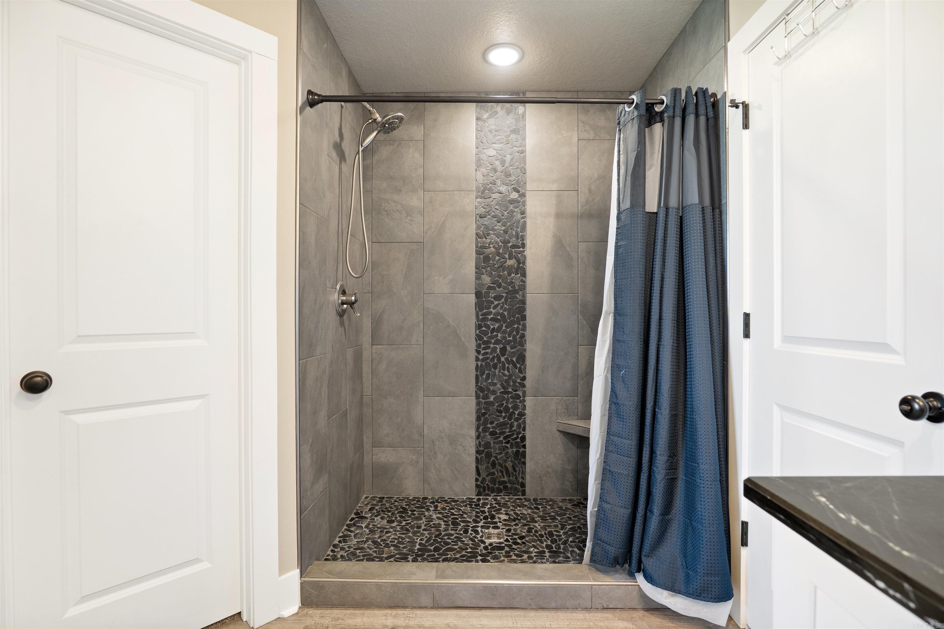 108 Delle Ln Property Photo 24